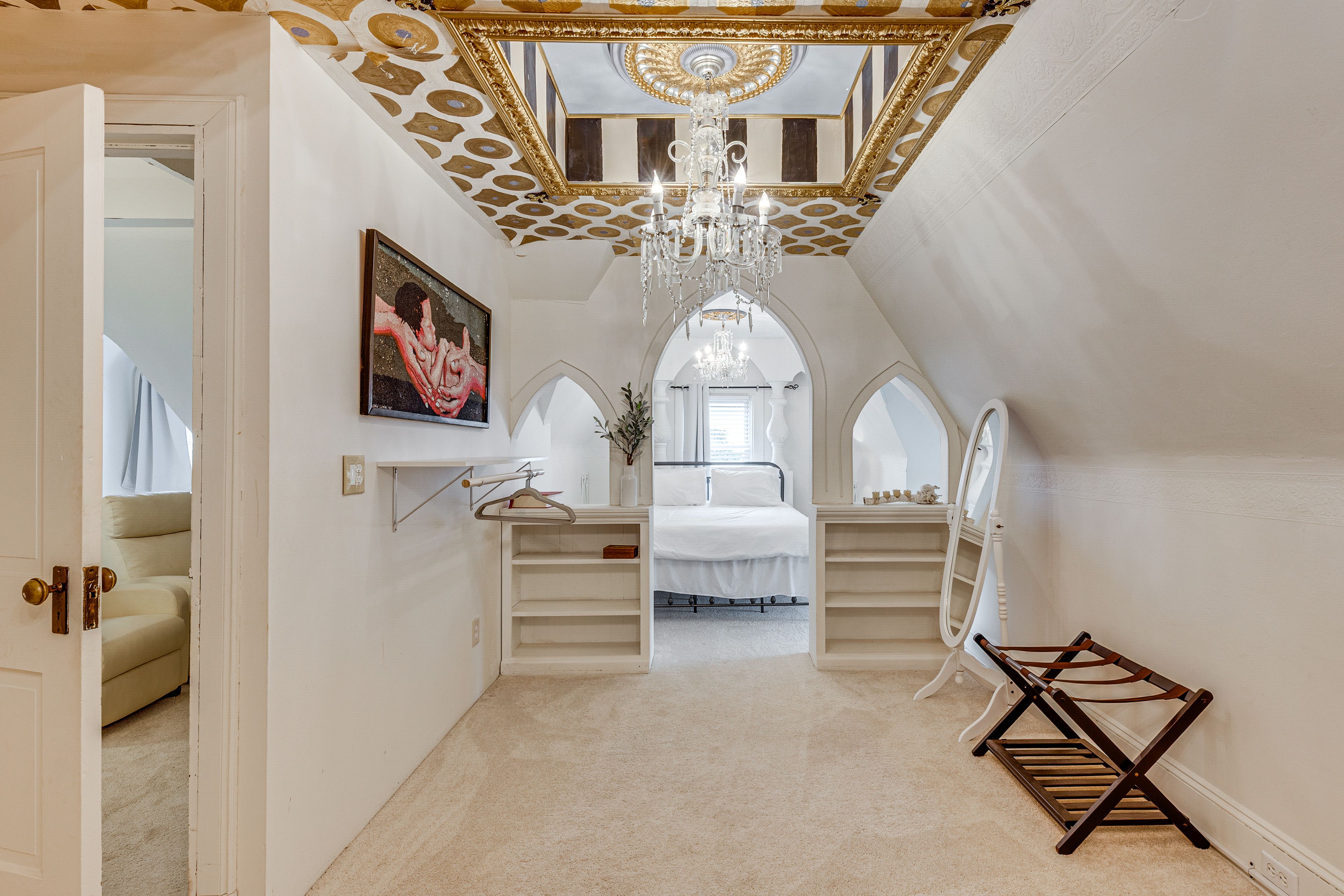 Bedroom 5 | 3rd Floor | Queen Bed | Smart TV