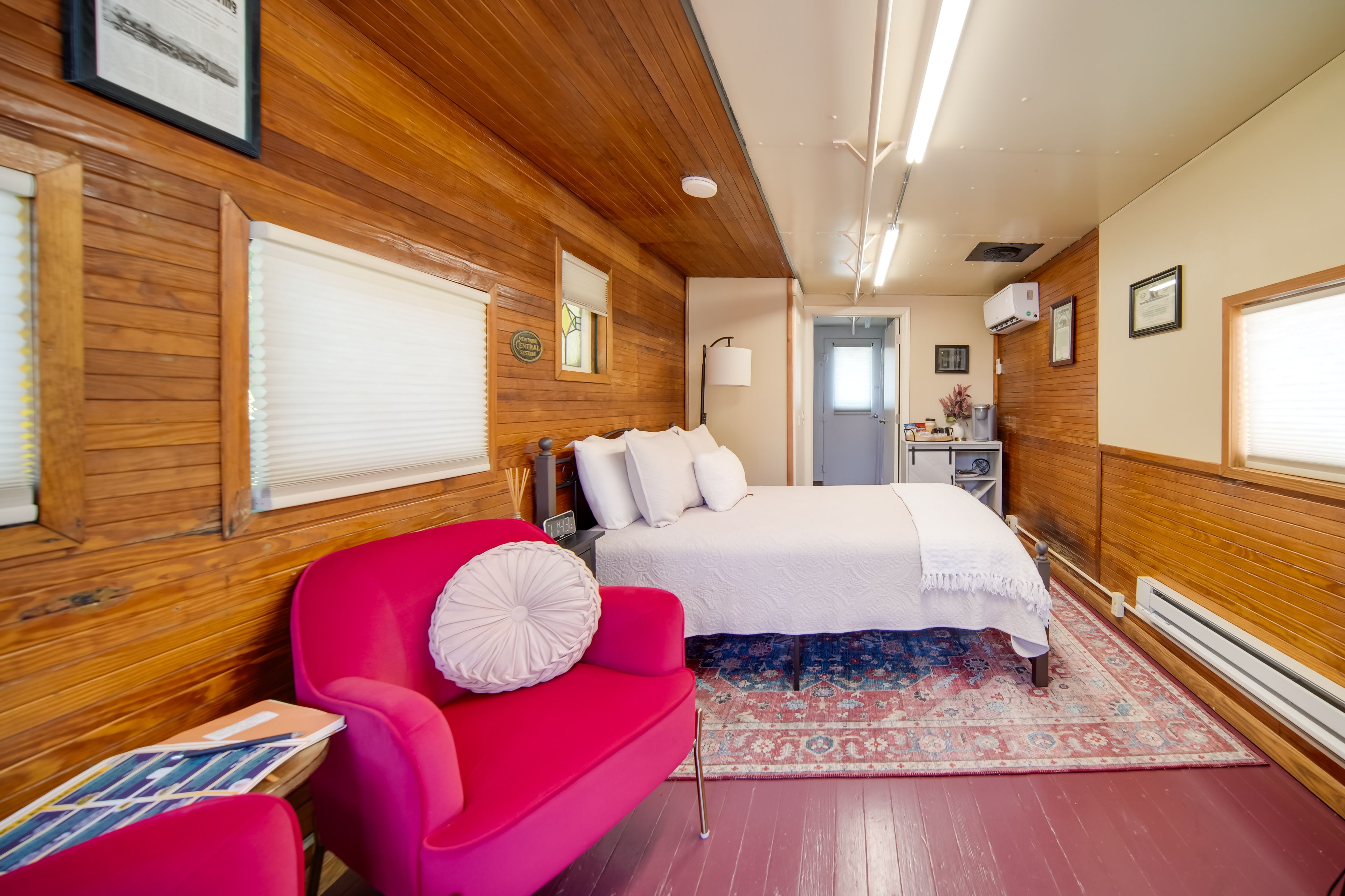 Studio | Full Bed | Free WiFi