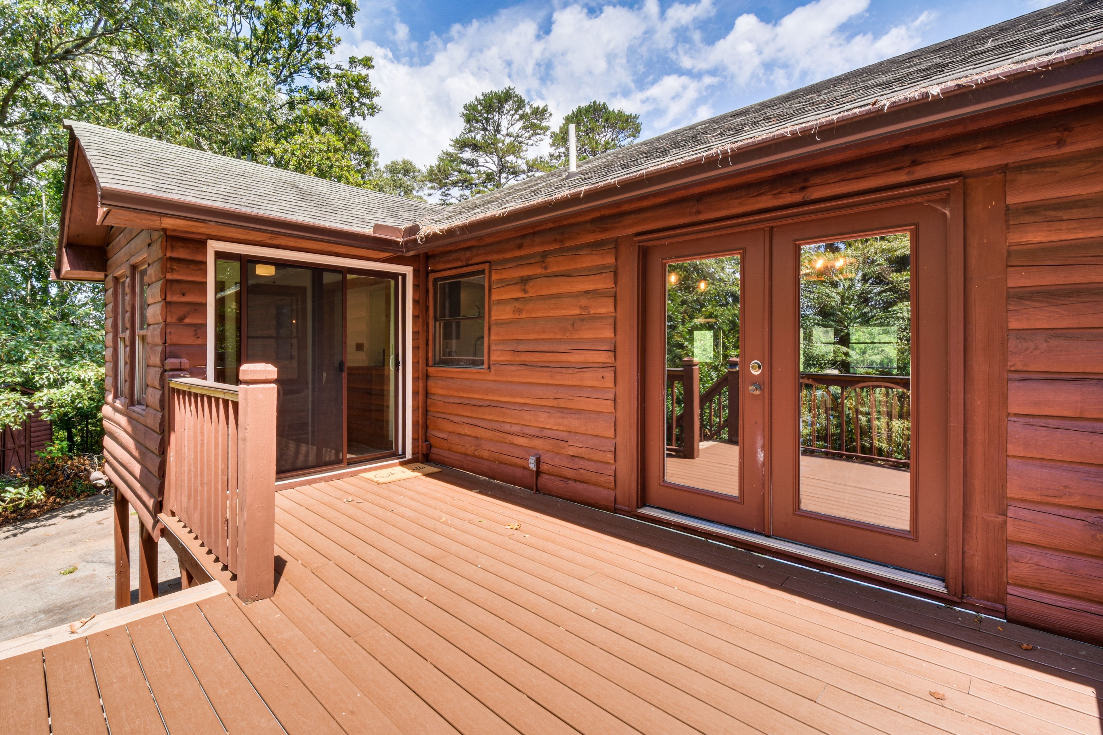 Property Exterior | Deck