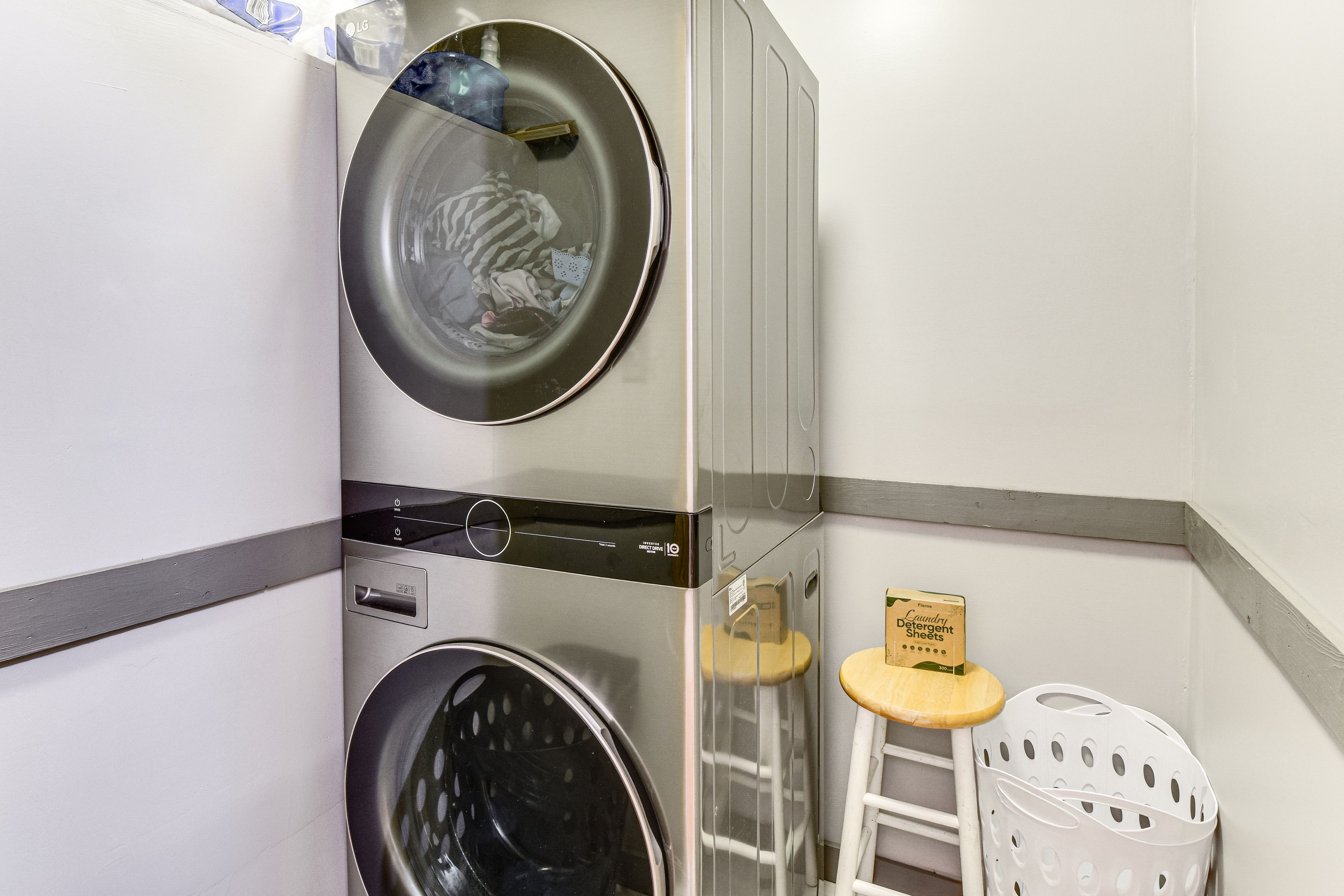 Laundry Area | Washer & Dryer