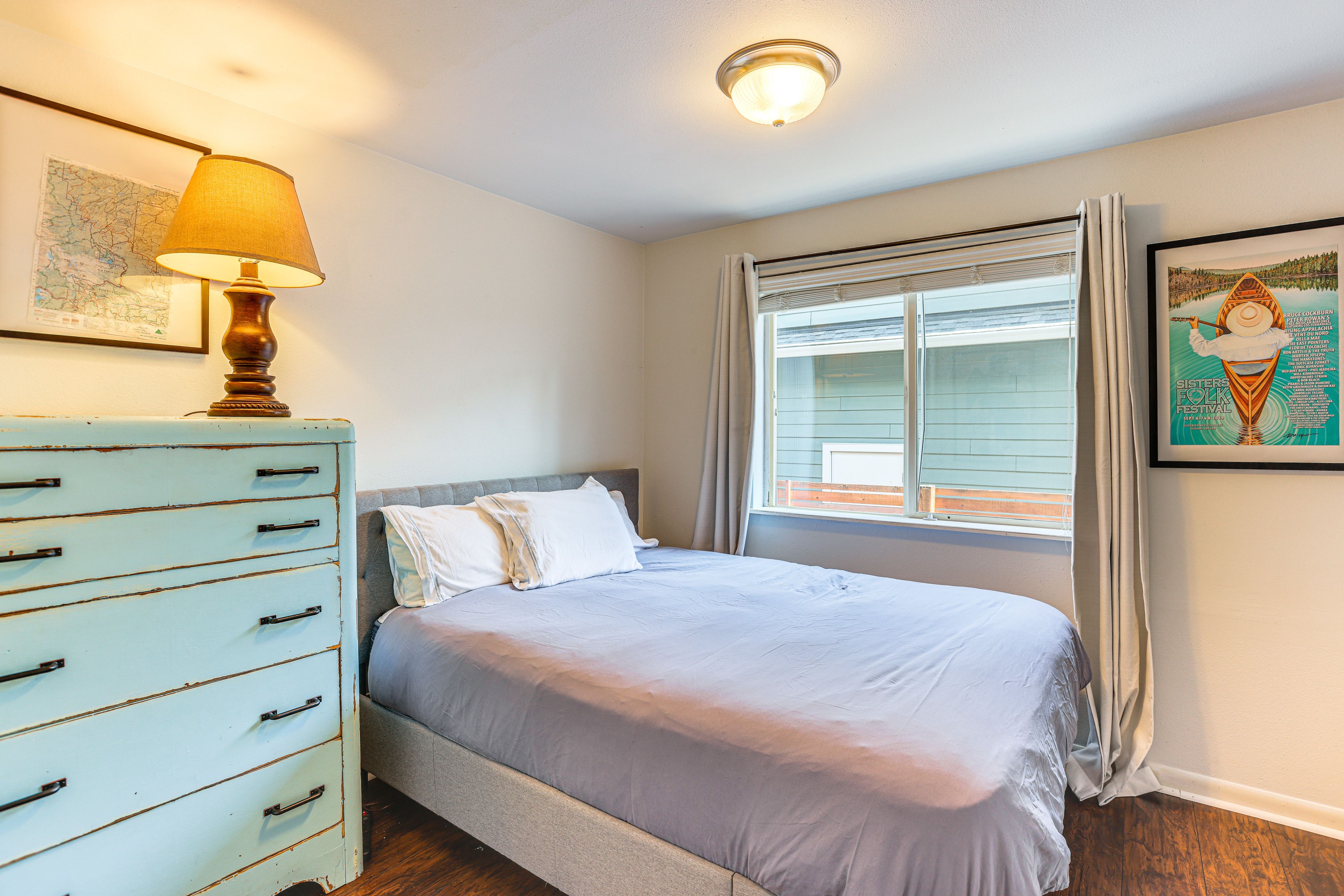 Bedroom 2 | Queen Bed
