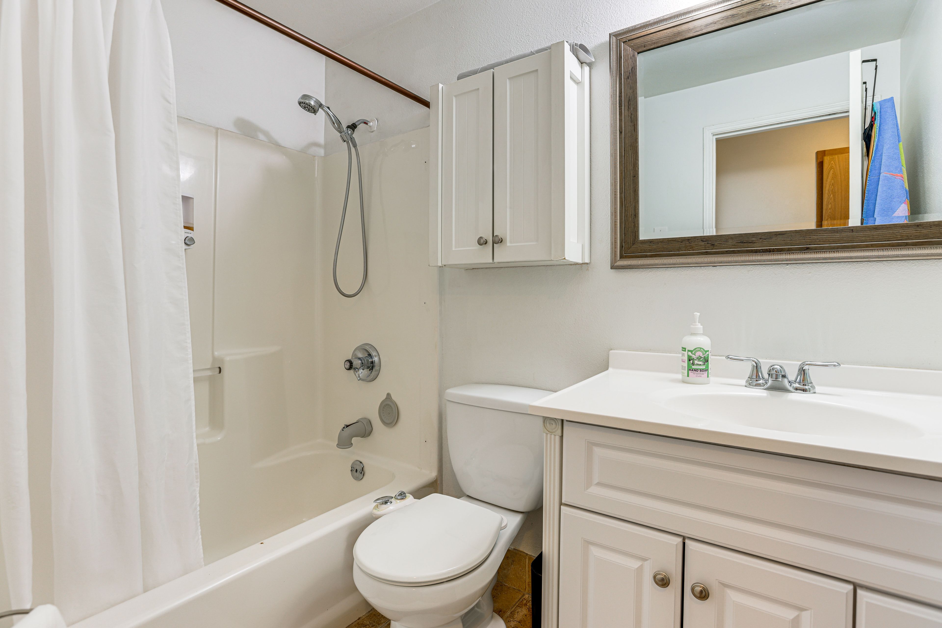 Bathroom | Towels Provided
