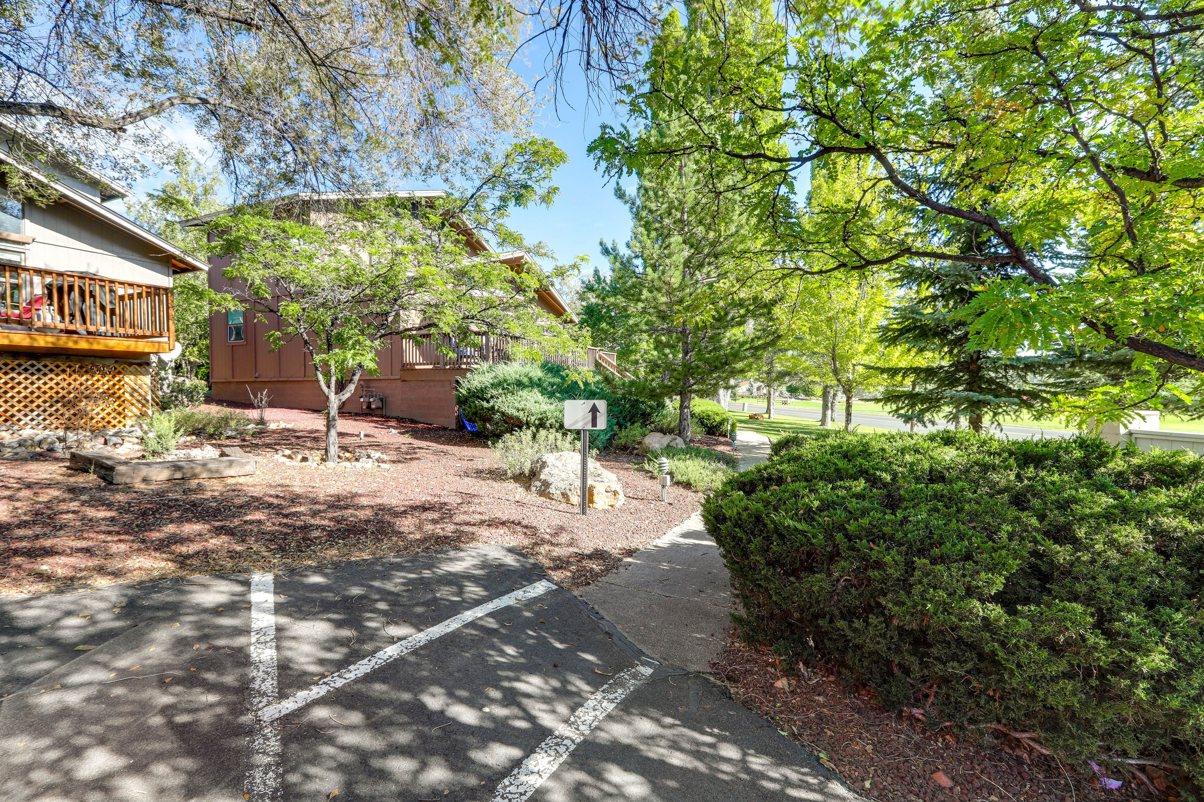 Community Parking Lot (3 Vehicles)