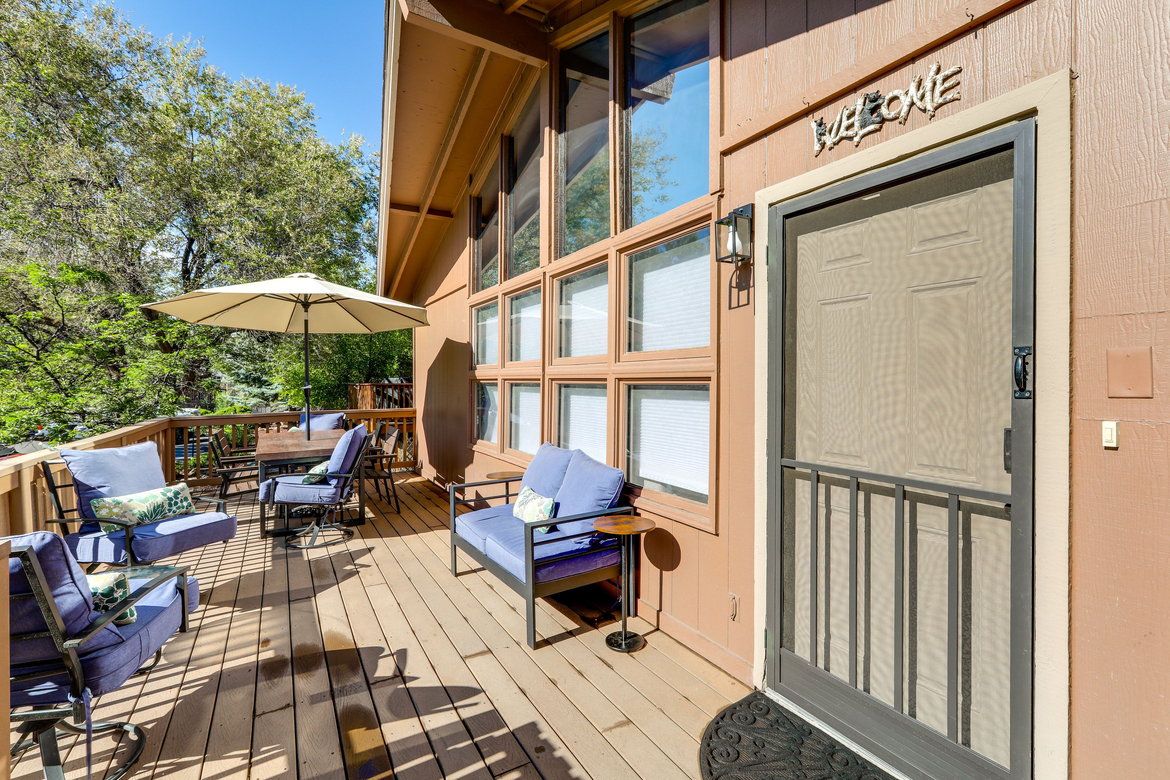 Private Deck | Gas Grill