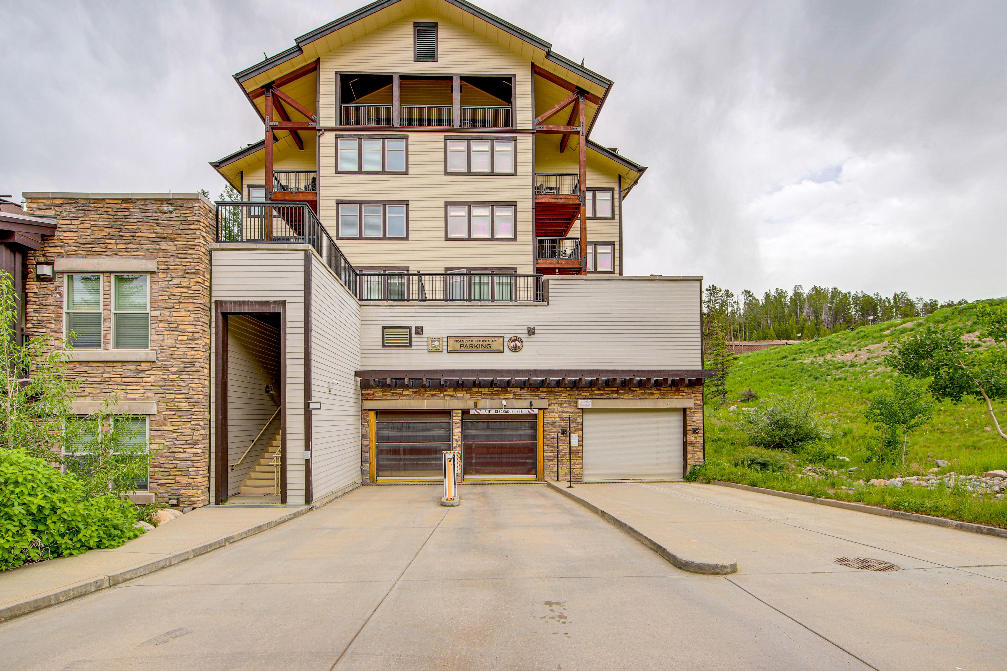 Parking | Open Community Garage (Free in Summer, $24/Day in Winter)