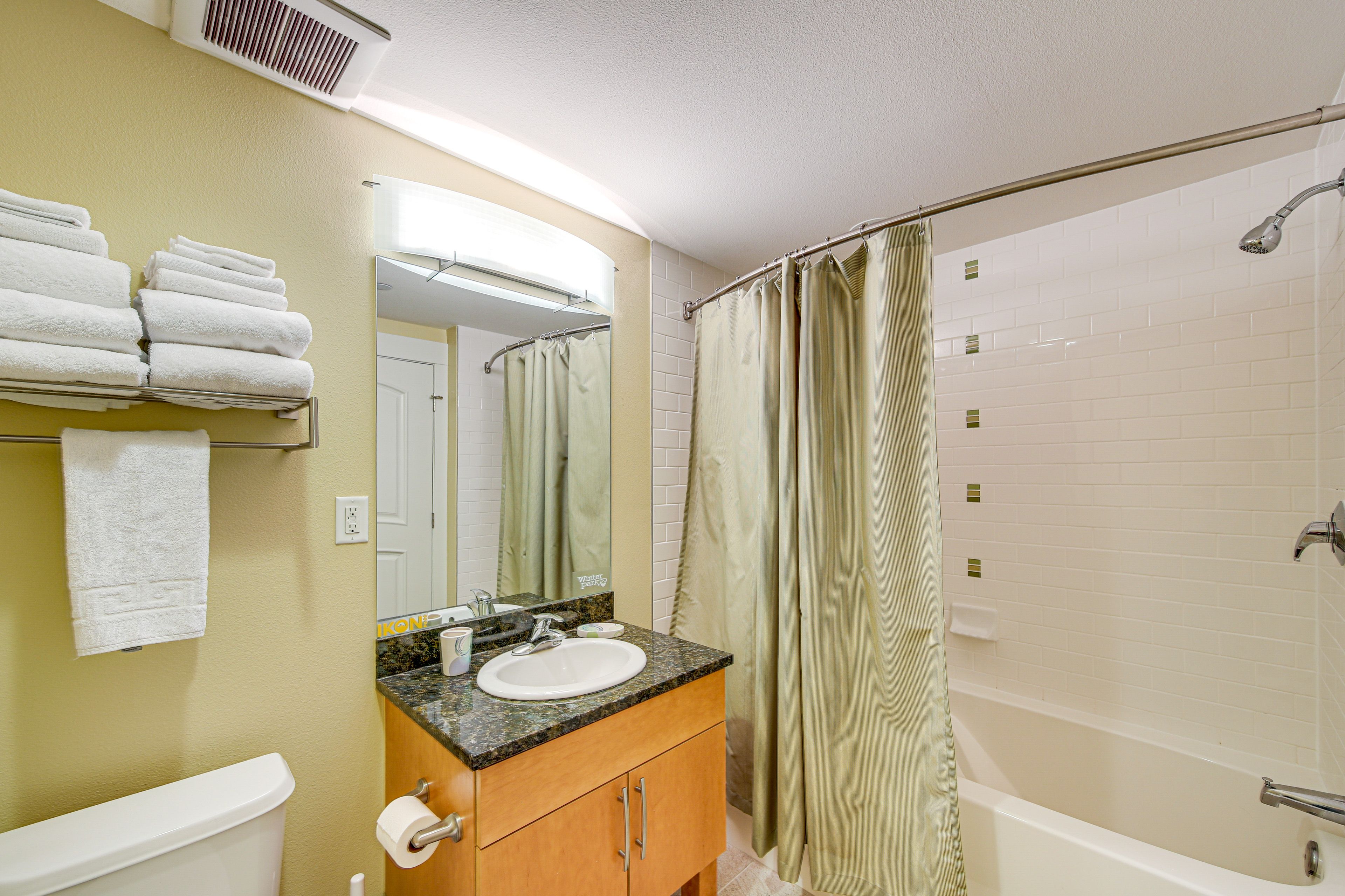 Full Bathroom