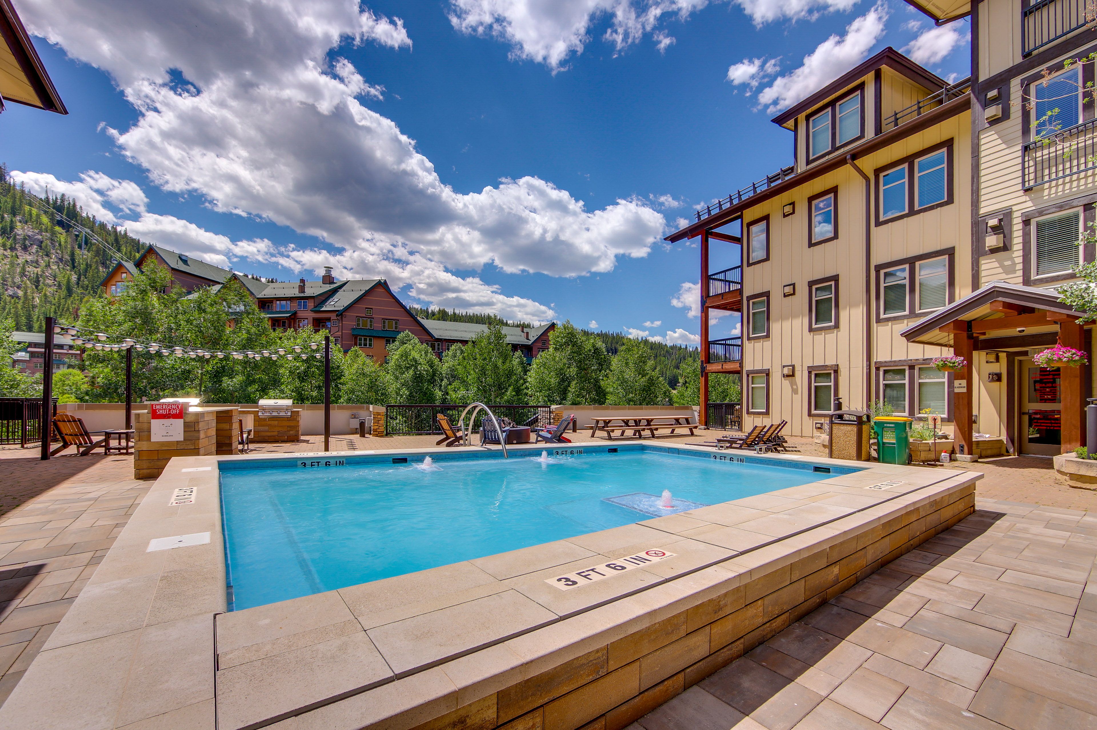 Winter Park Vacation Rental | 2BR | 2BA | Step-Free Access | 1,078 Sq Ft