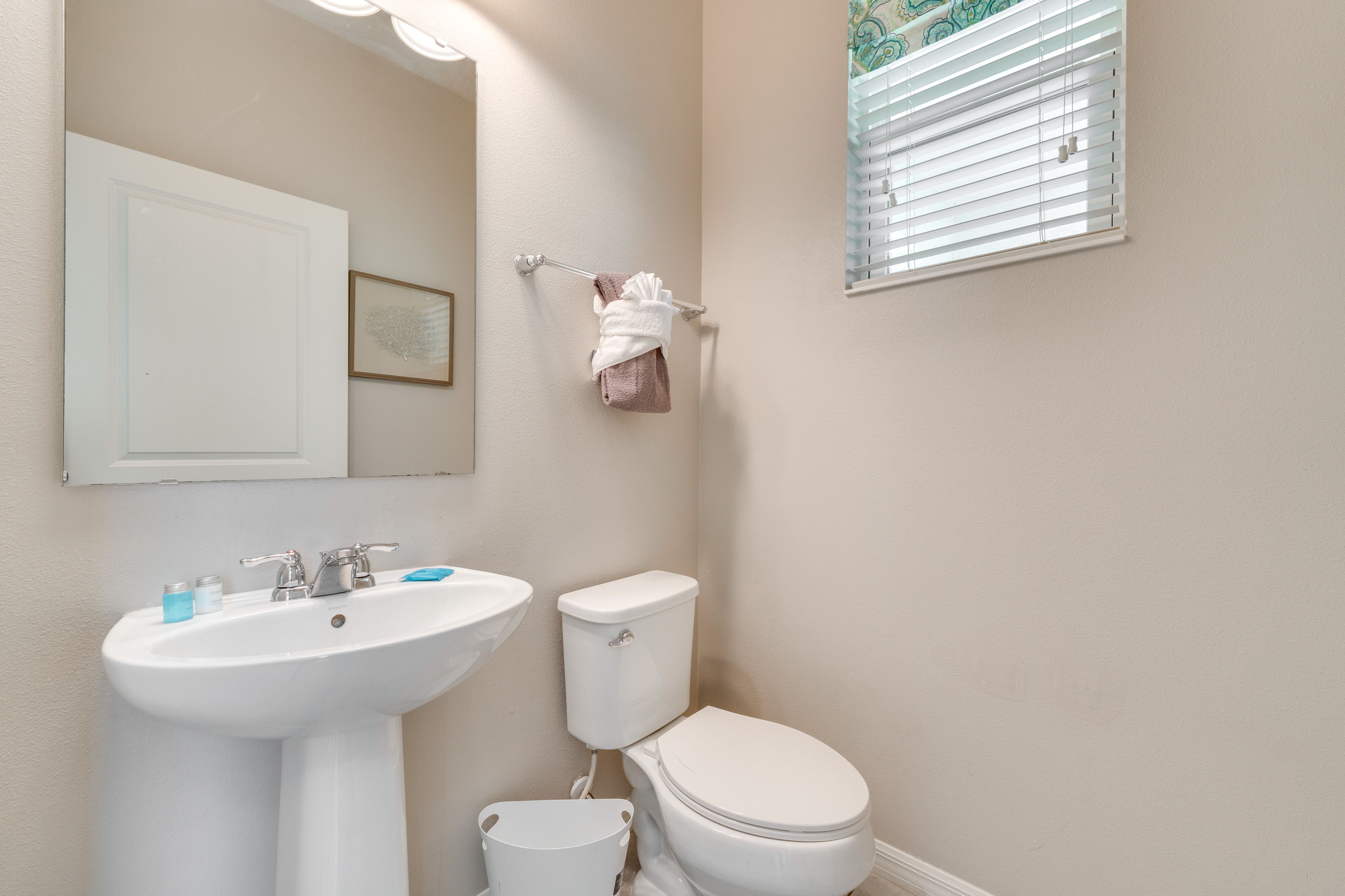 Half Bathroom | 1st Floor