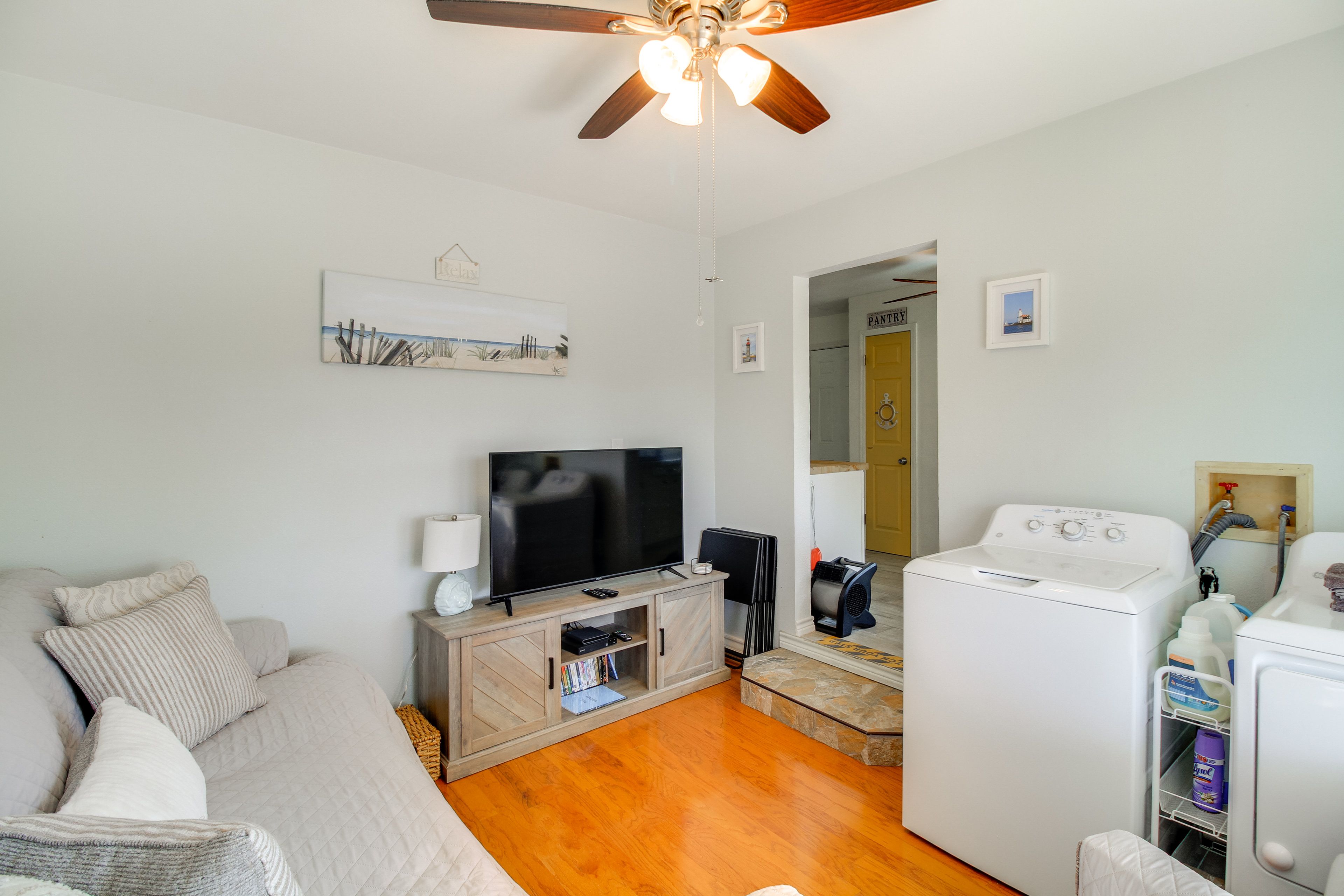 In-Unit Laundry | Detergent Provided