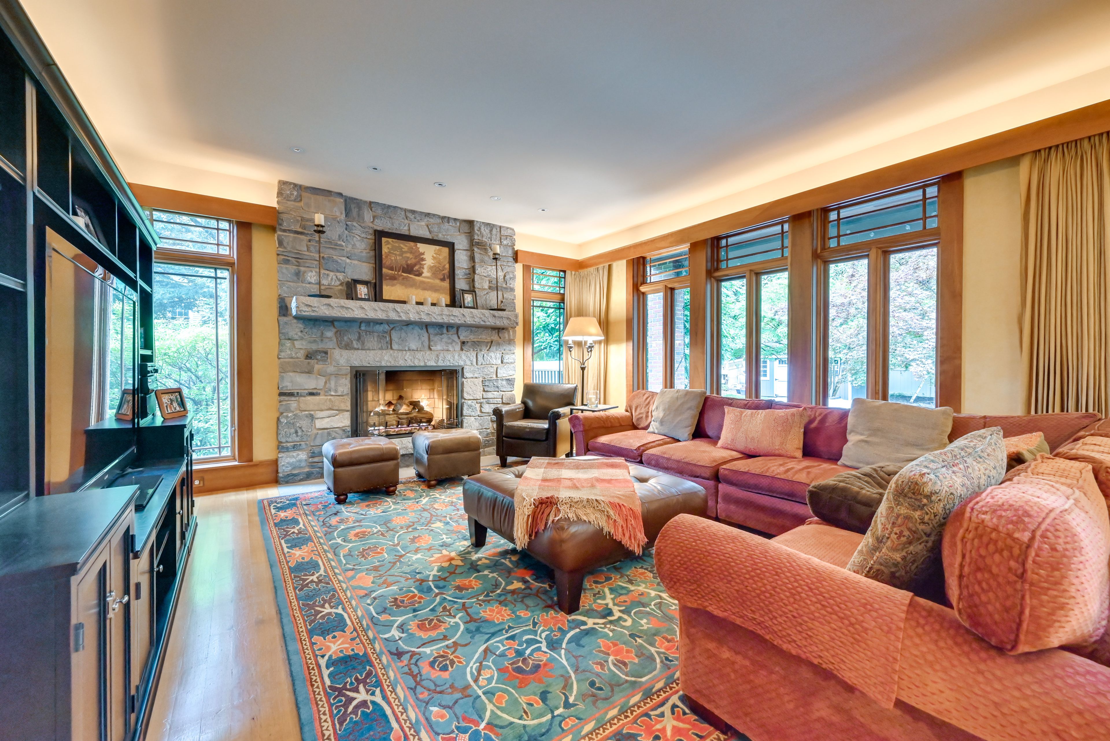 Living Room | Central A/C & Heat | Smart TV w/ Cable | 1st Floor