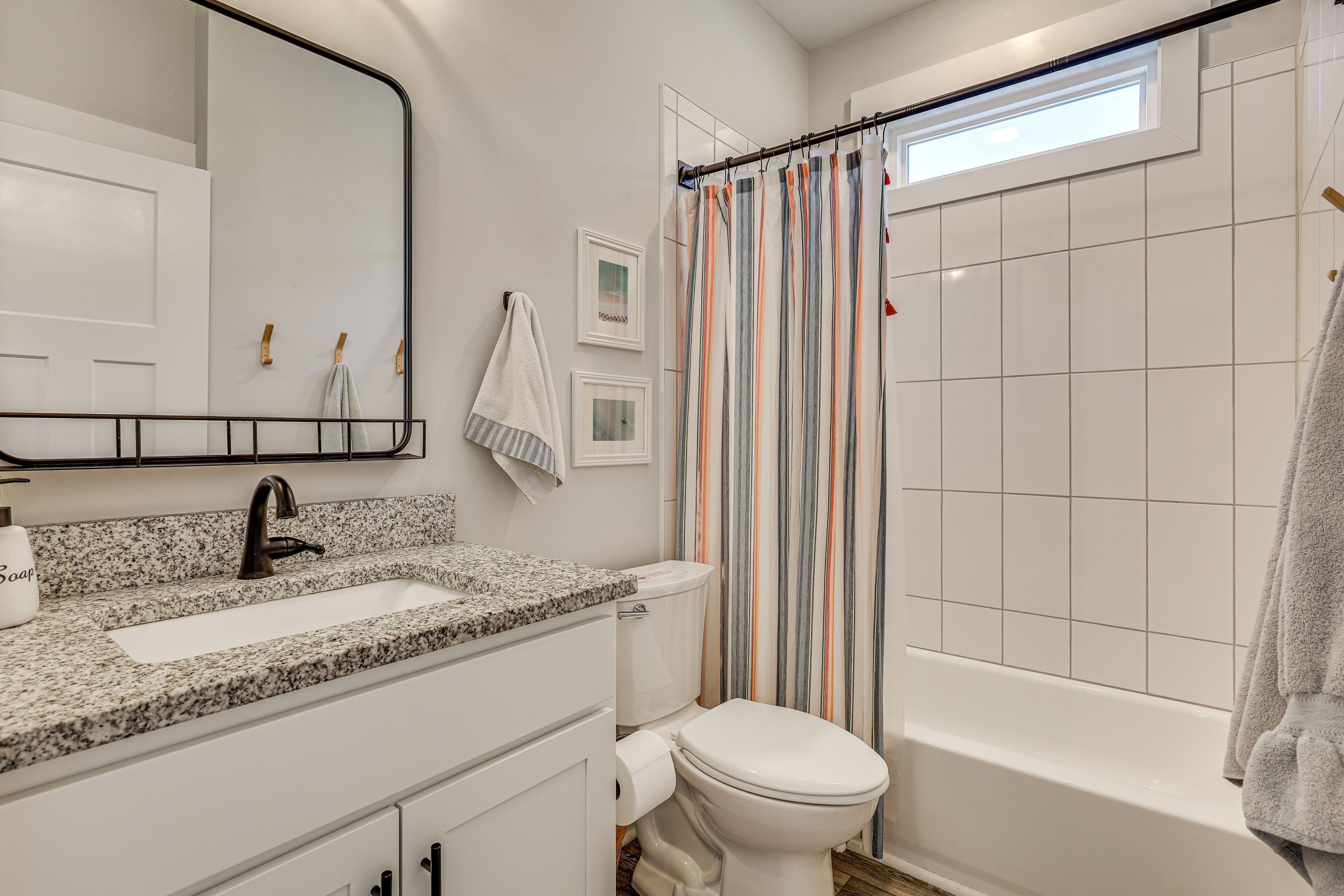 Full Bathroom
