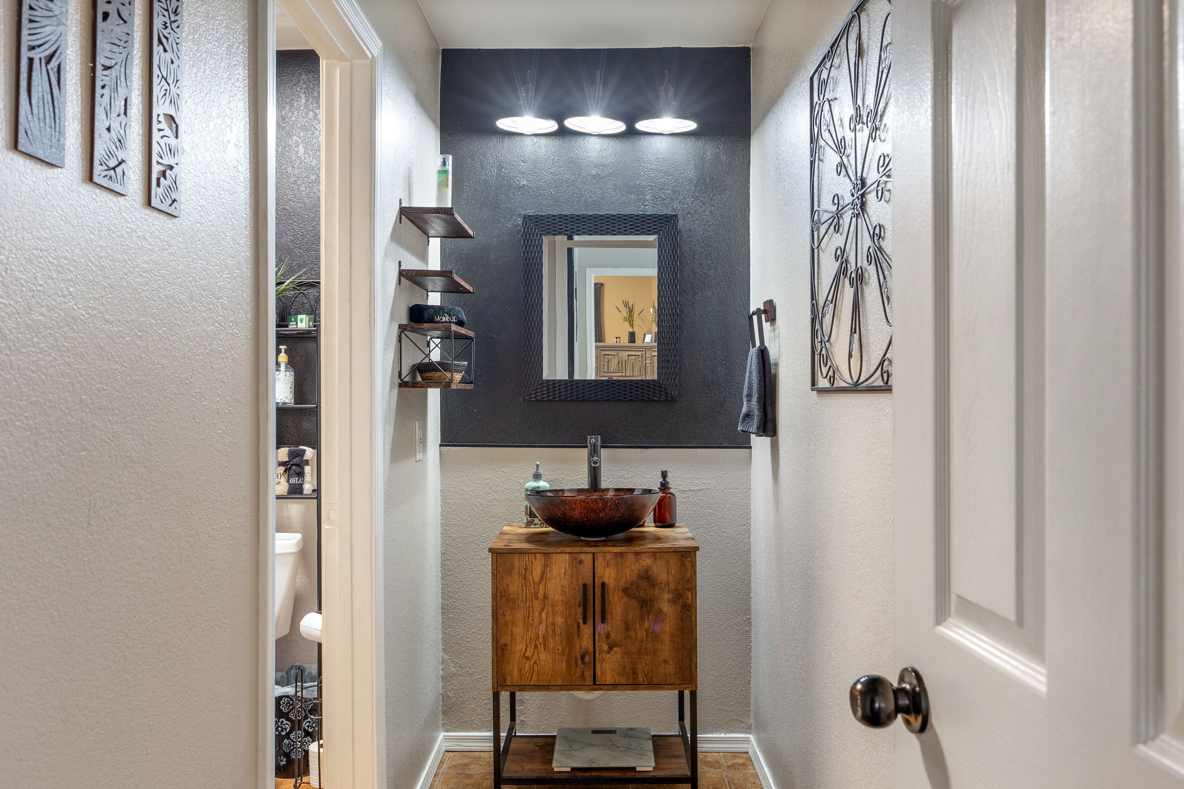 Bathroom | Complimentary Toiletries | Hair Dryer