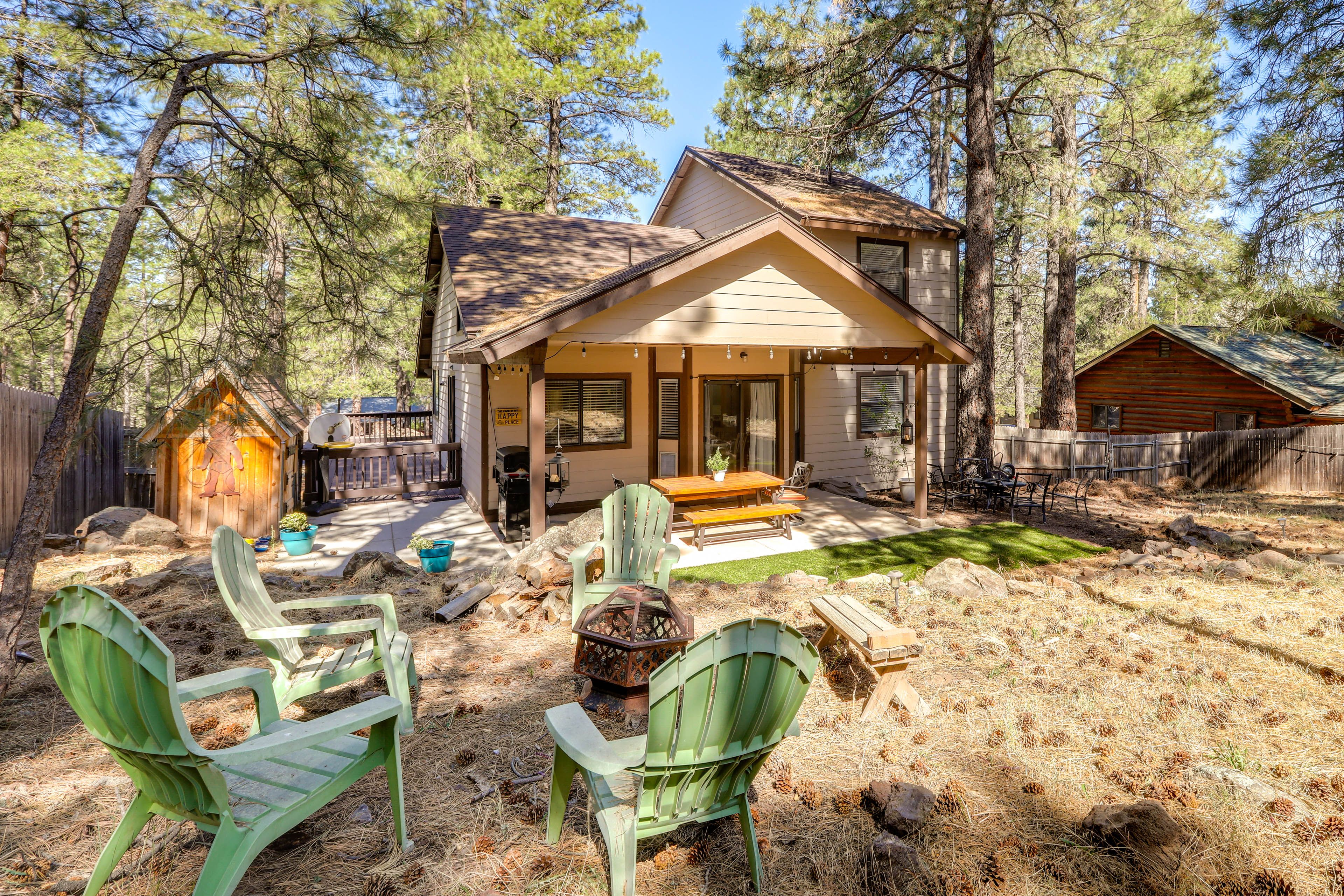 Fire Pit | Fully Fenced Yard