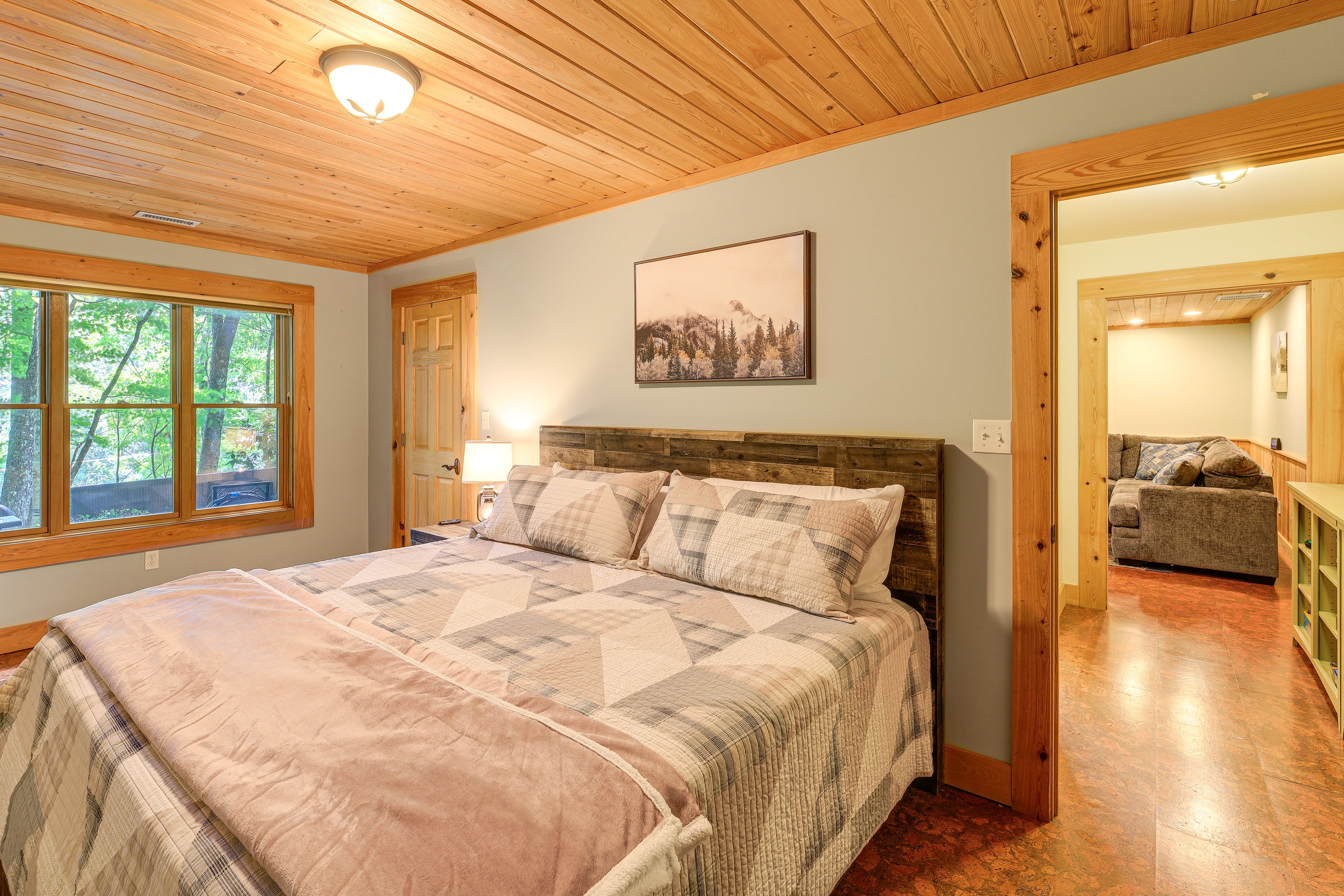 Bedroom 3 | King Bed | Lower Level