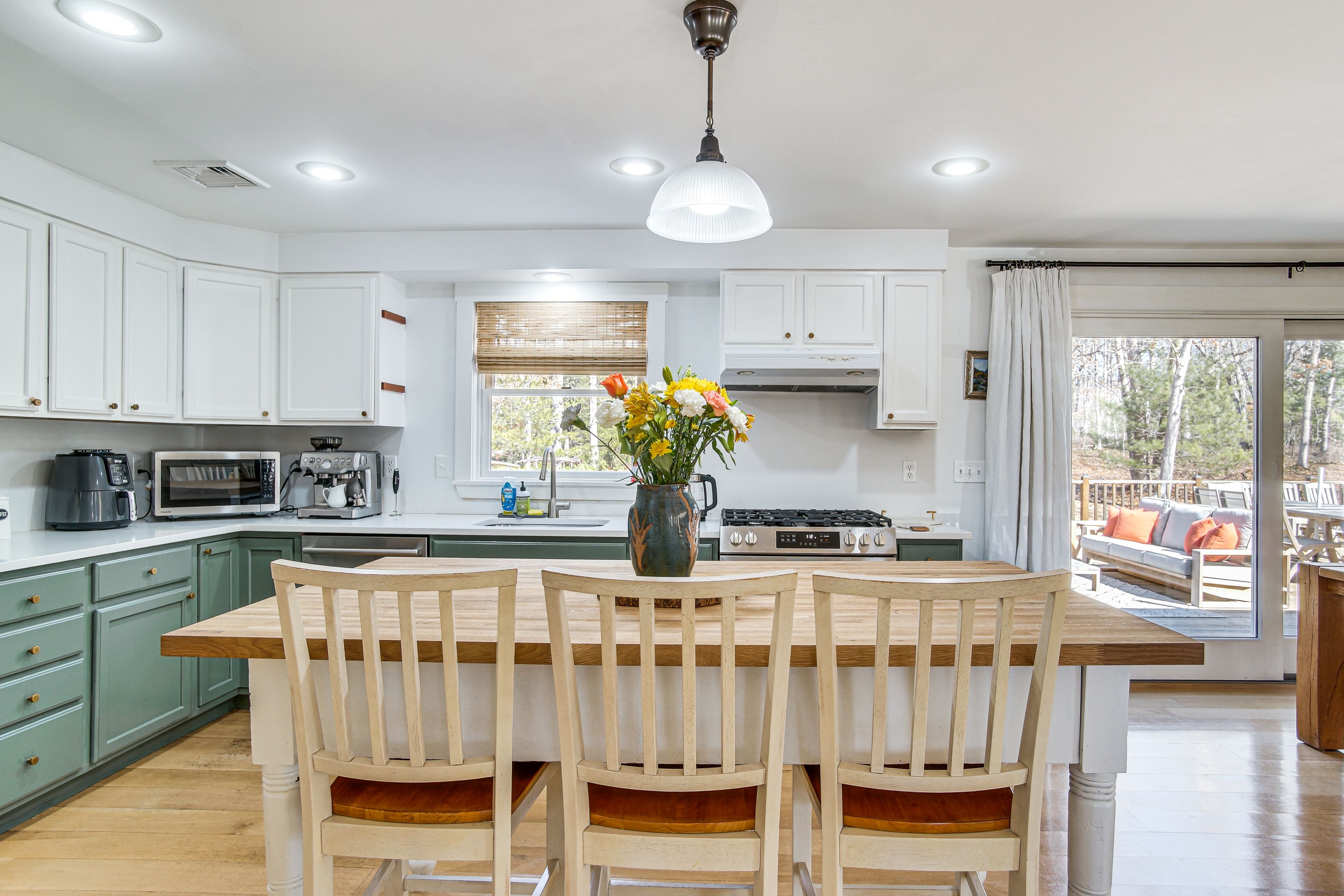 Kitchen | 1st Floor