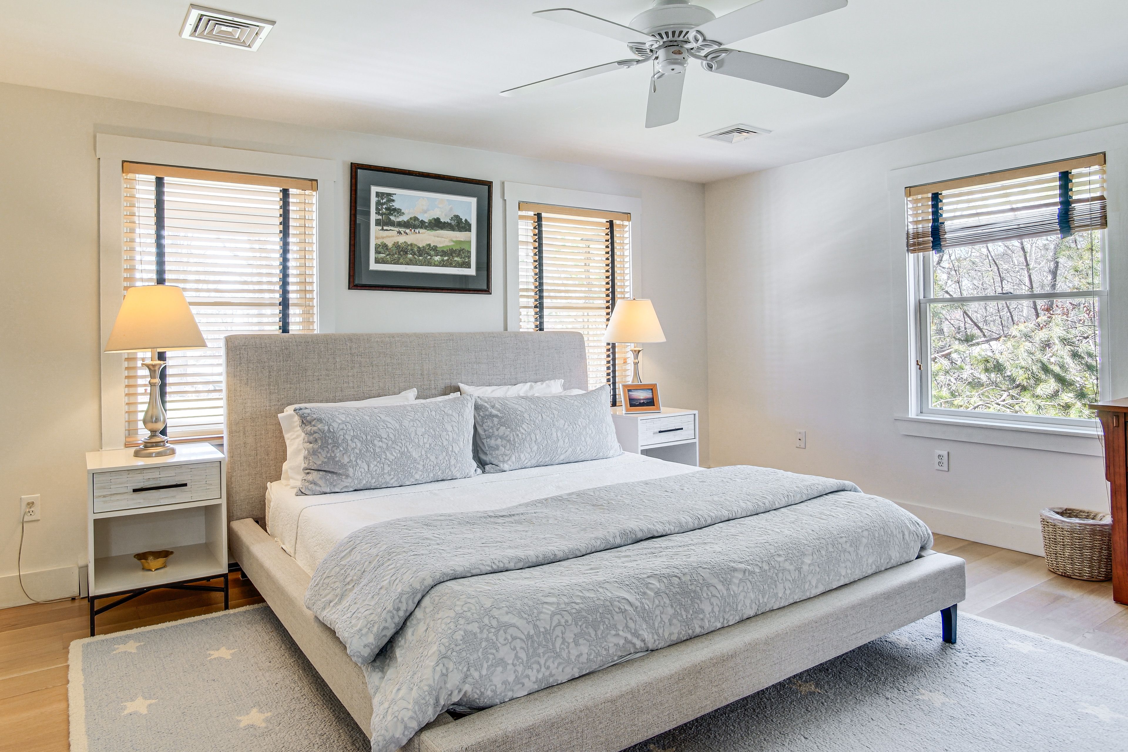 Bedroom 1 | King Bed | 1st Floor