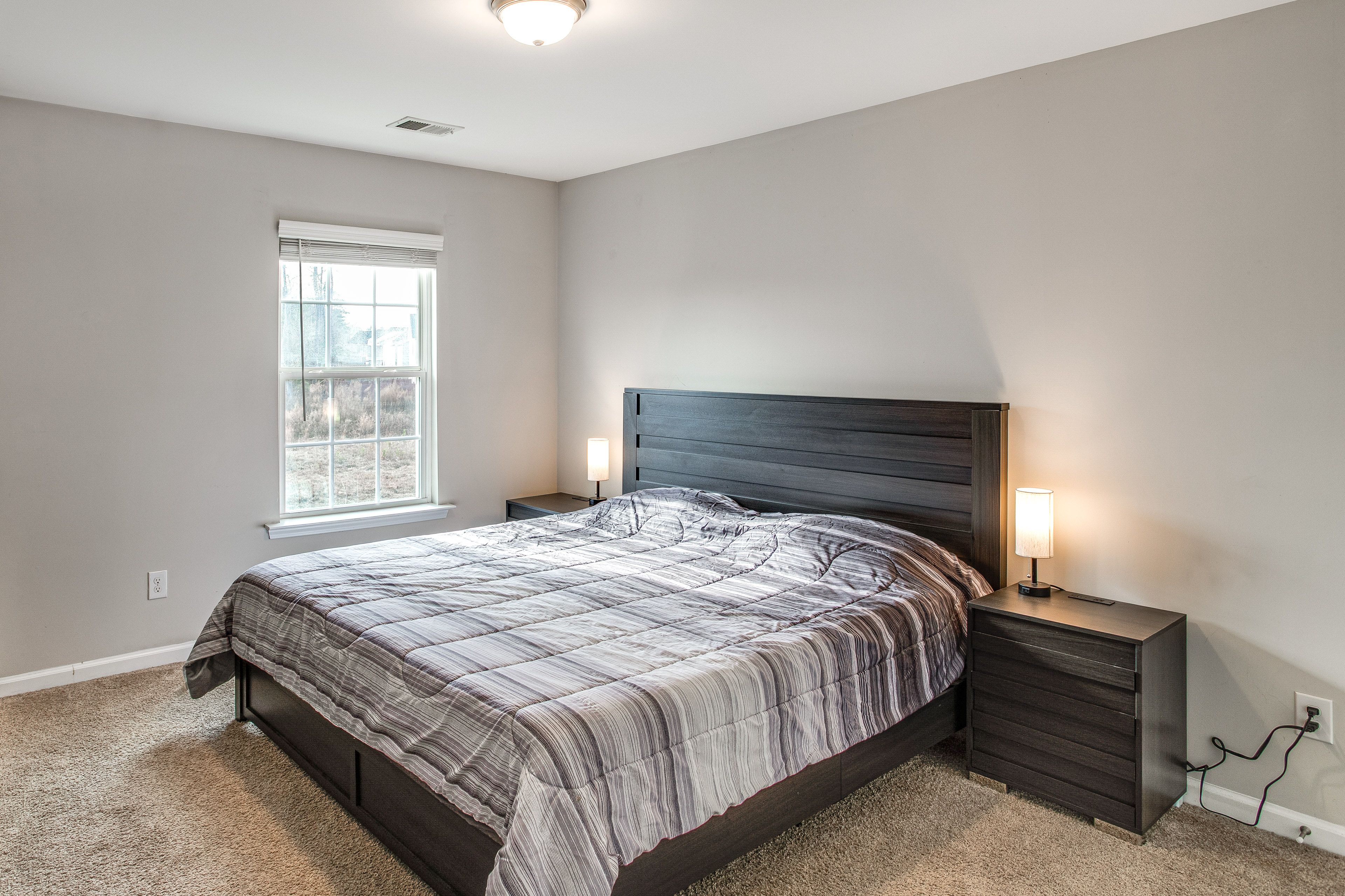 Bedroom 2 | King Bed | 2nd Floor