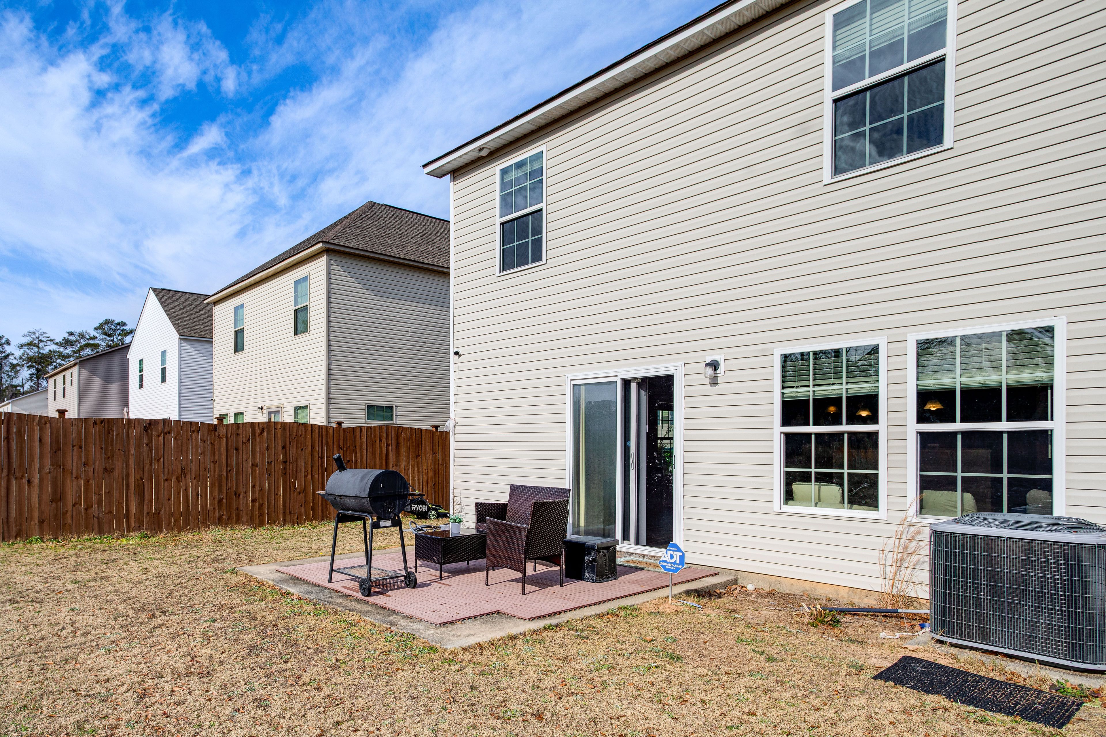 Backyard | Patio | Charcoal Grill | Seating