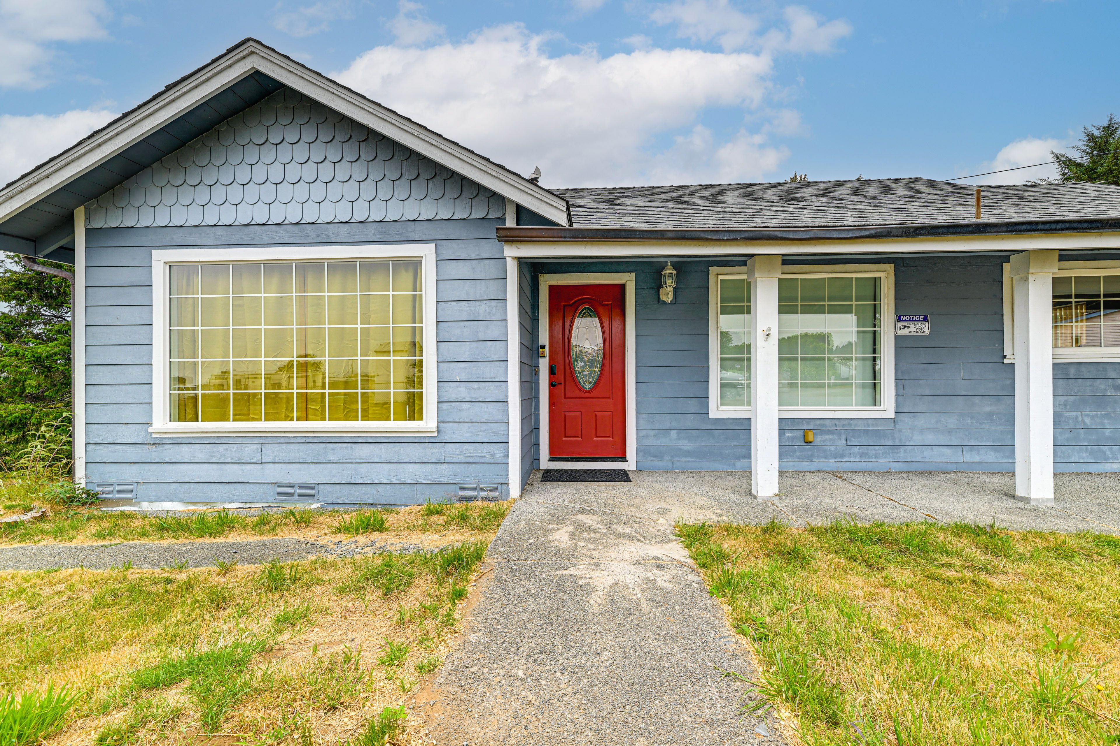 House Exterior | Keyless Entry