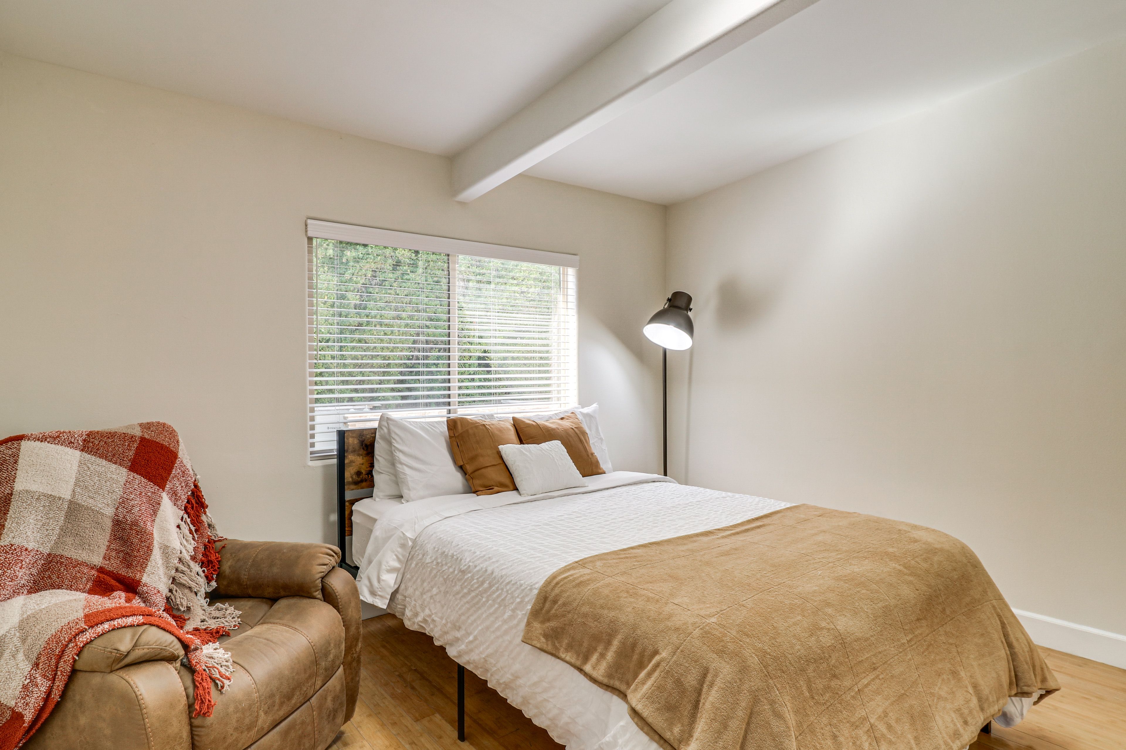 Bedroom 2 | Full Bed | 2nd Floor