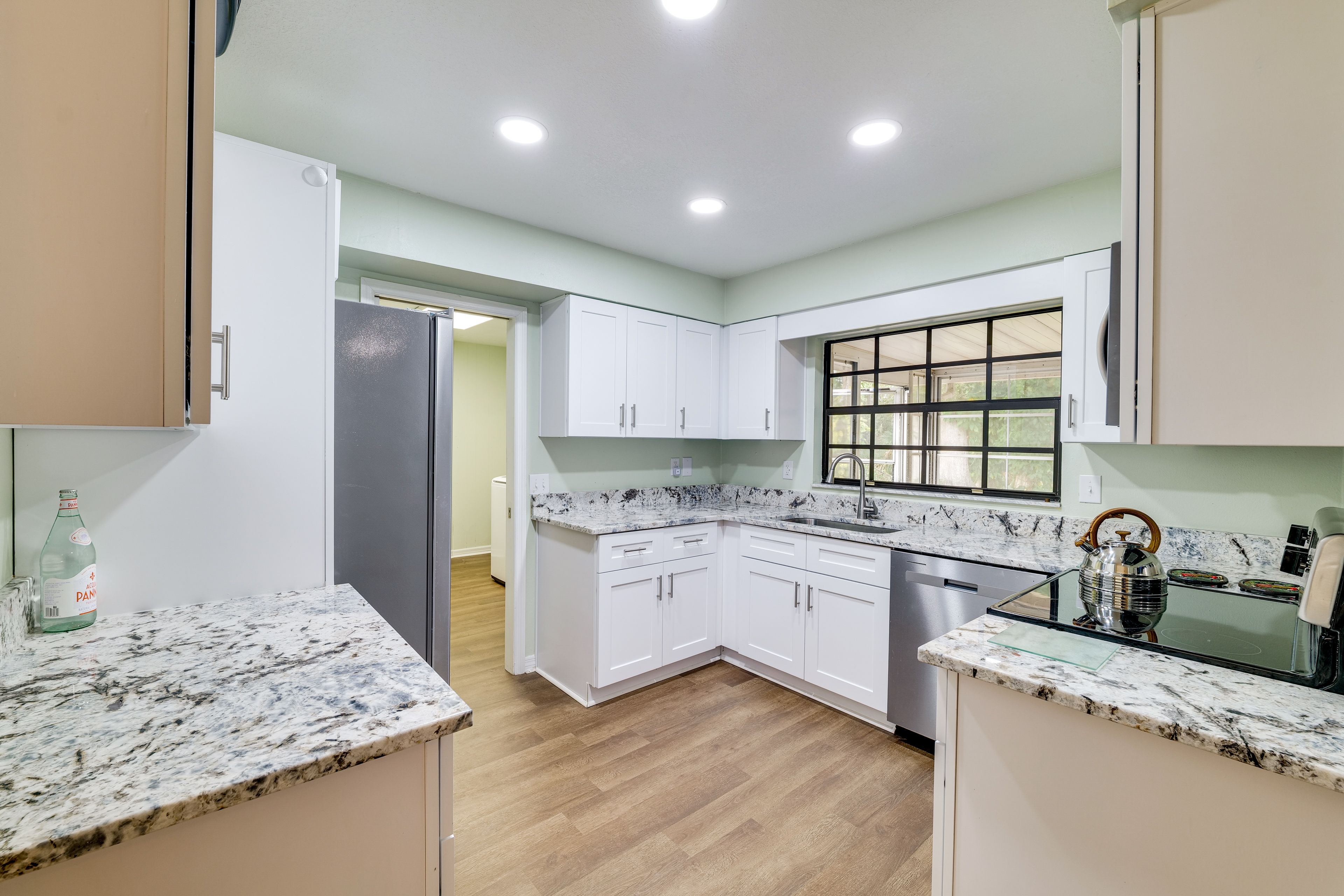 Kitchen | Drip Coffee Maker | Espresso Machine | Blender | Toaster