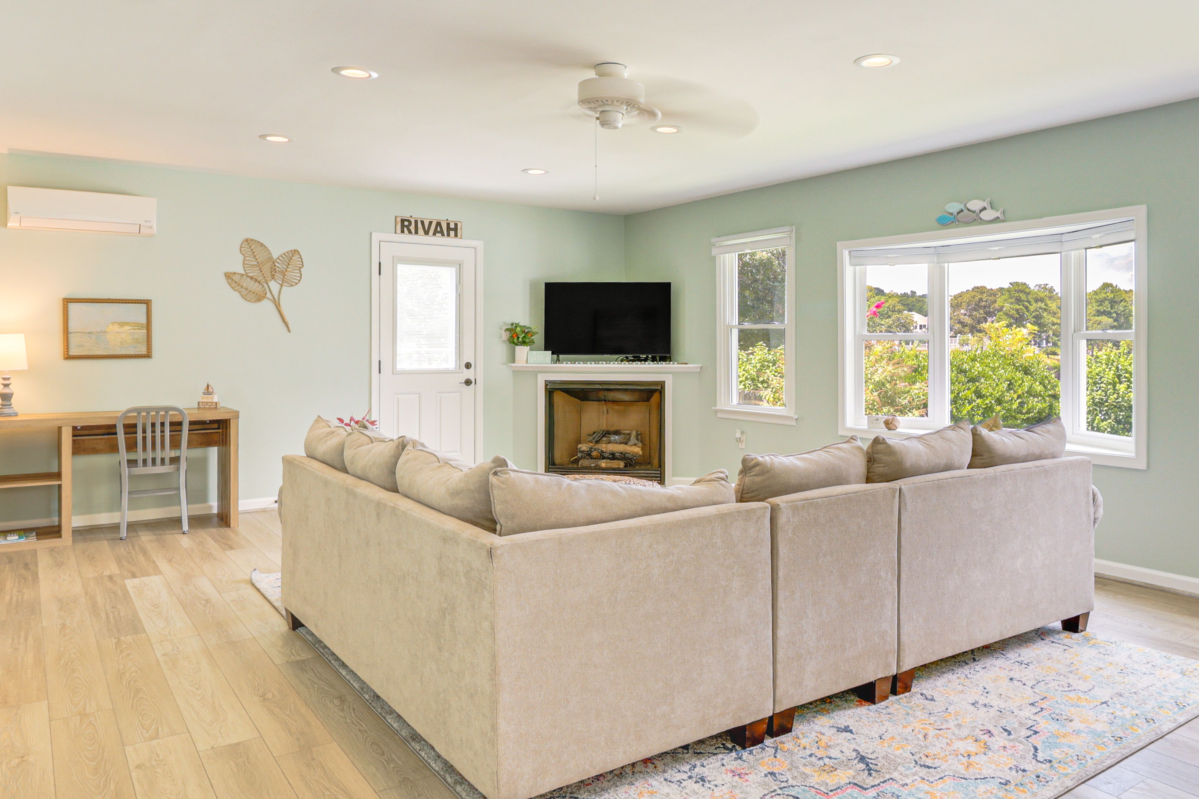 Family Room | Gas Fireplace