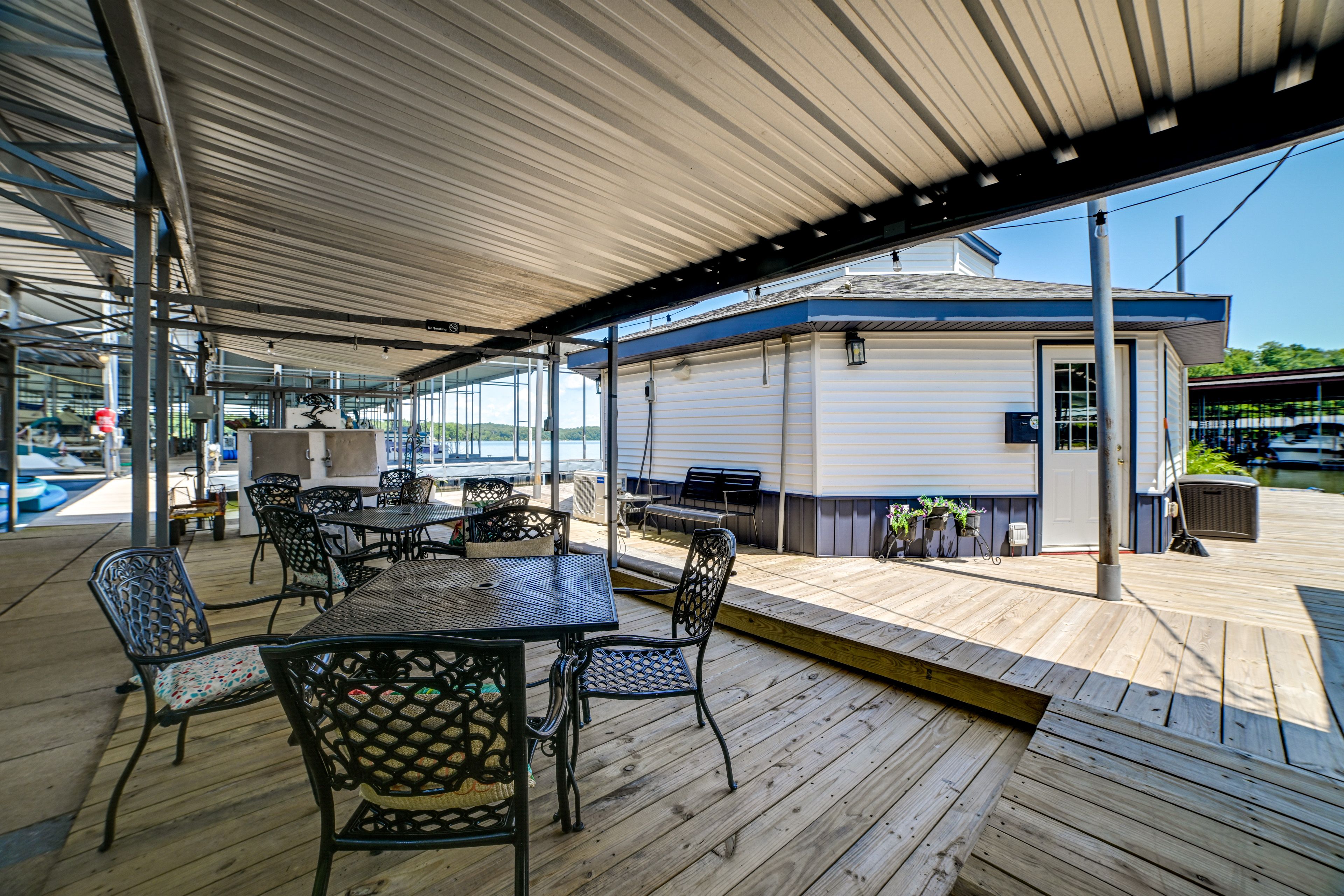 Walk to Cypress Bay Marina & Resort | Boat Rentals | Gift Shop