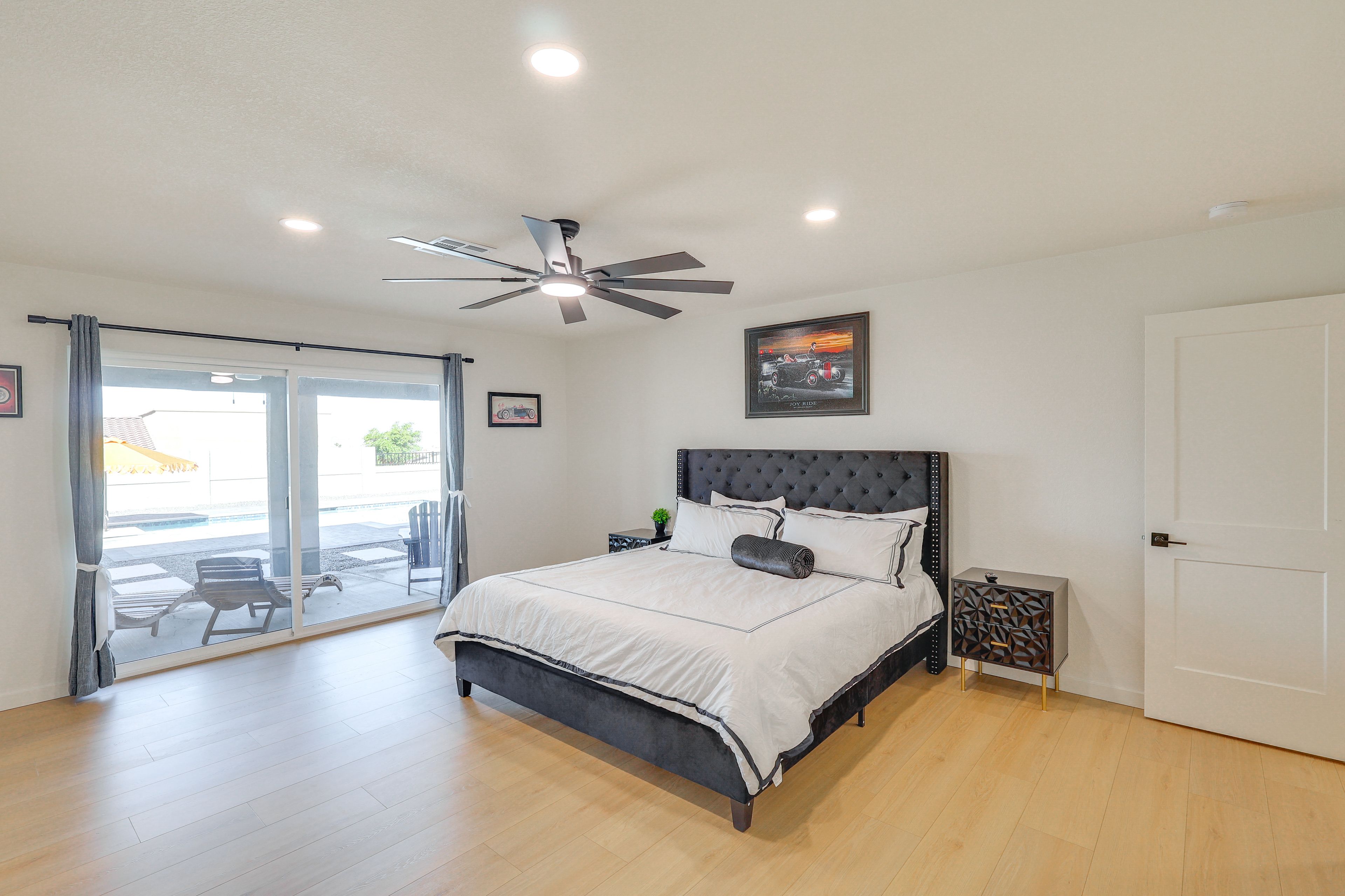 Bedroom 1 | King Bed | En-Suite Bathroom