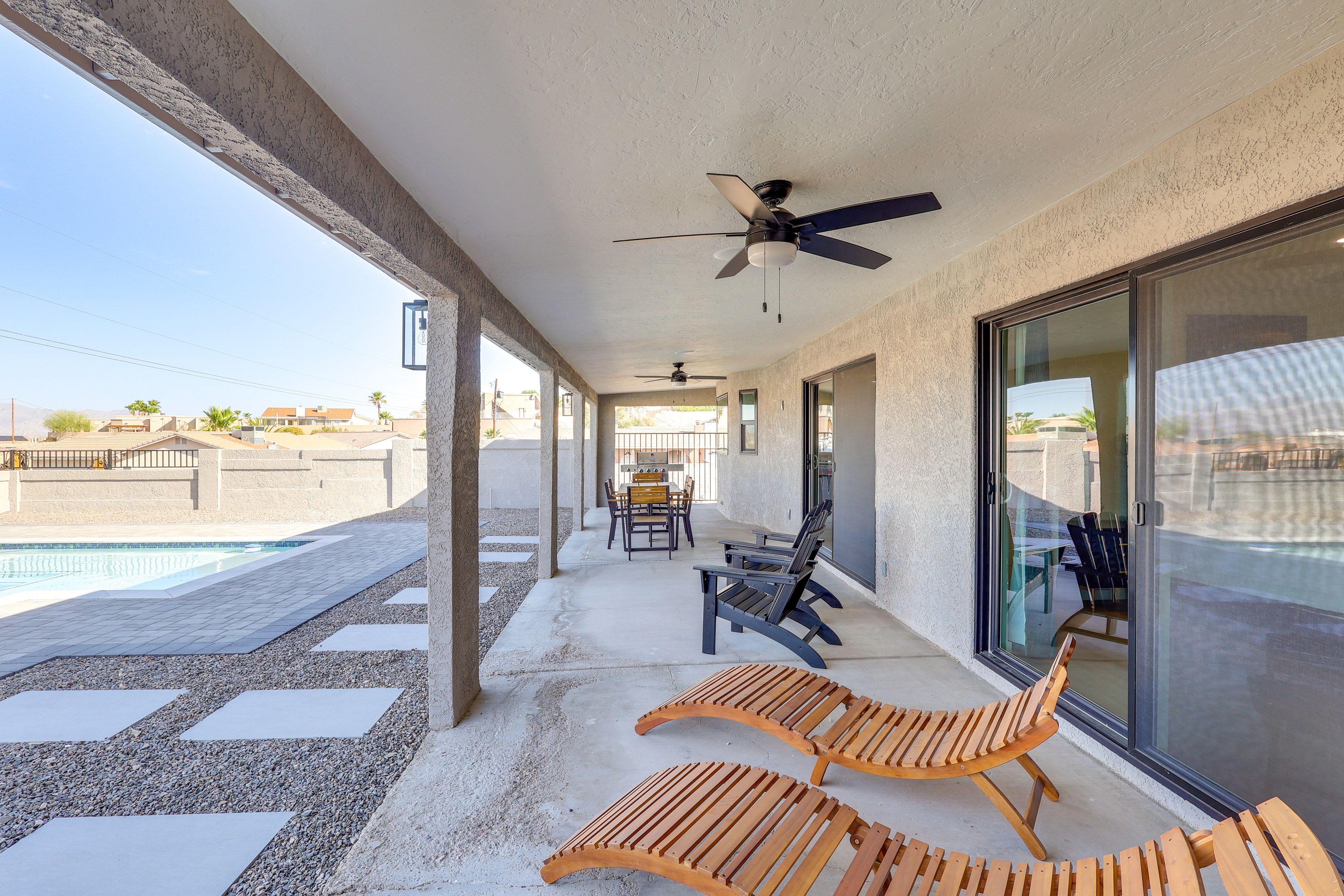 Covered Patio | Gas Grill | Dining Area