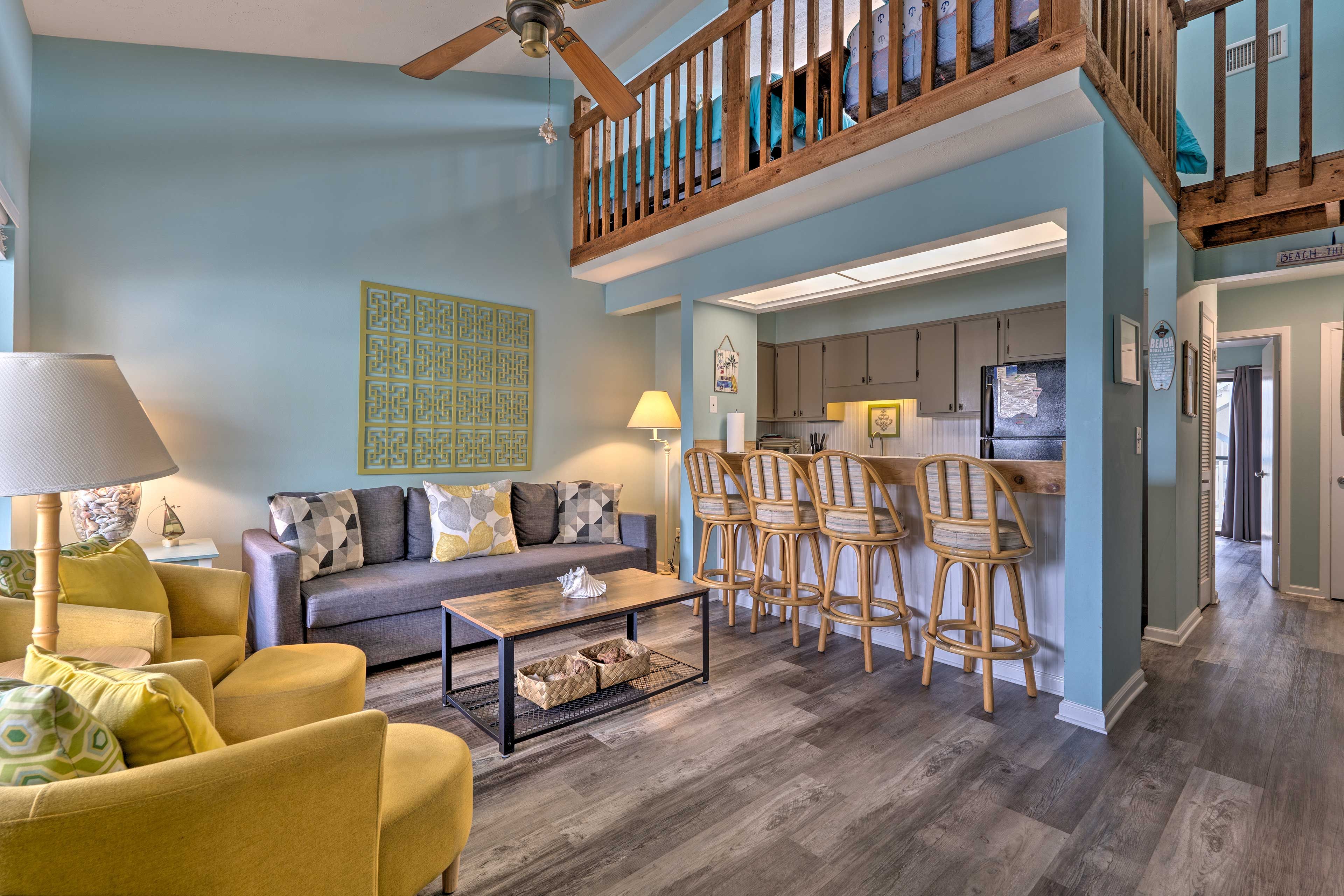 Panama City Beach Vacation Rental | 1BR | 1BA | 720 Sq Ft | Stairs Required