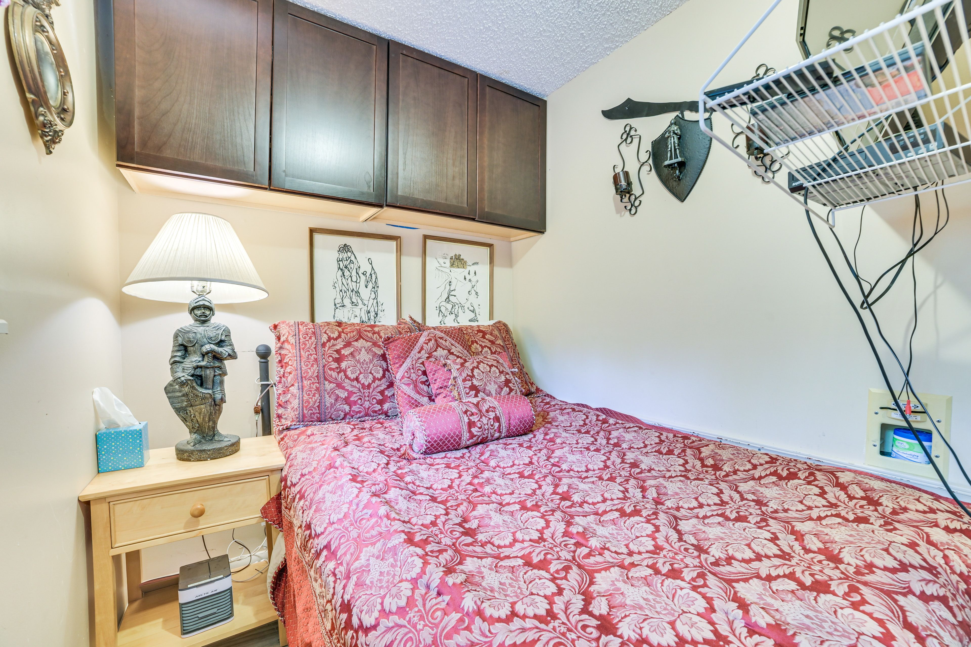 Bedroom 2 | Full Bed | 1st Floor