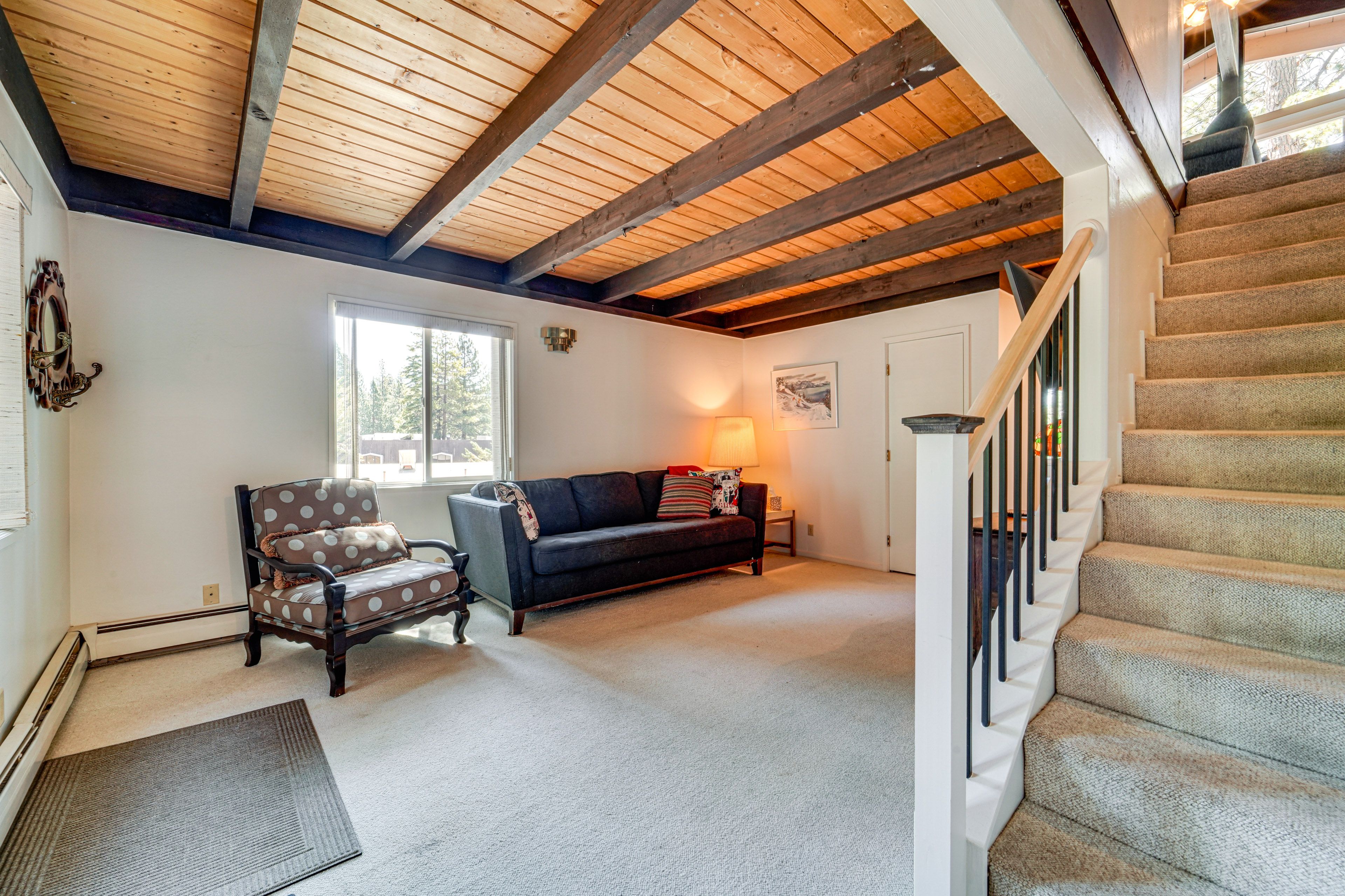 Den | 1st Floor | Smart TV