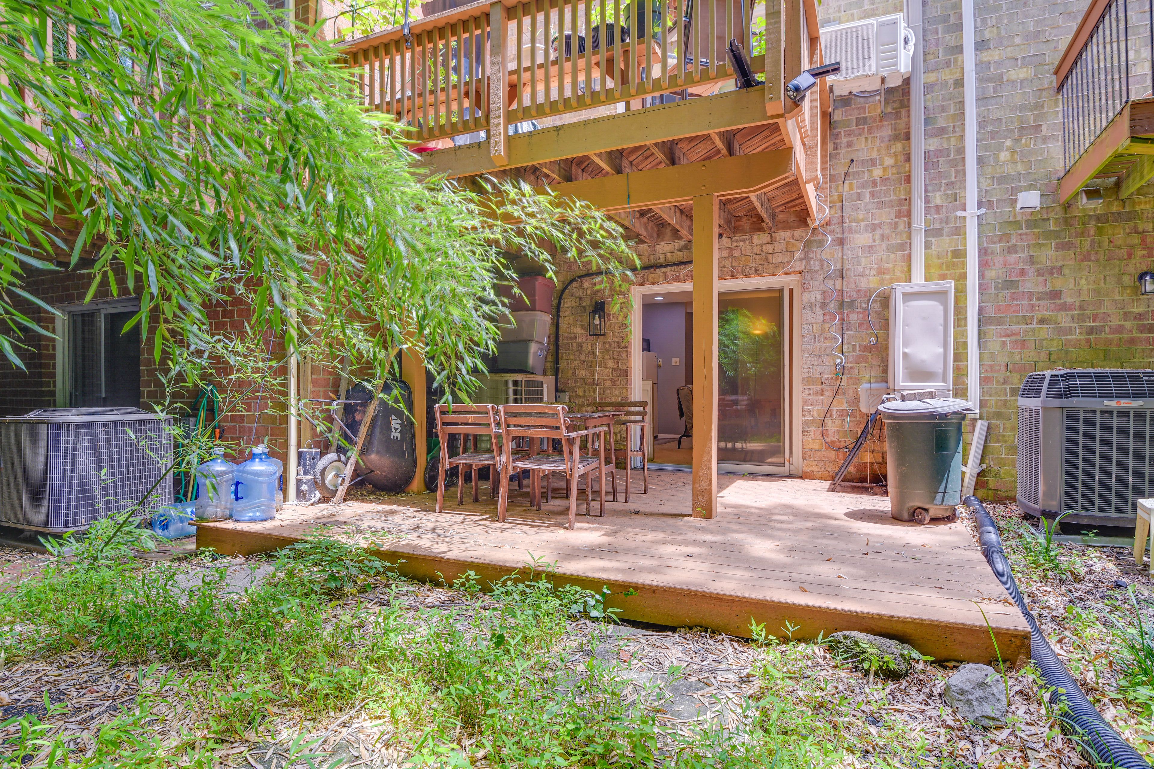 Yard w/ Deck | Outdoor Dining Area | Charcoal Grill