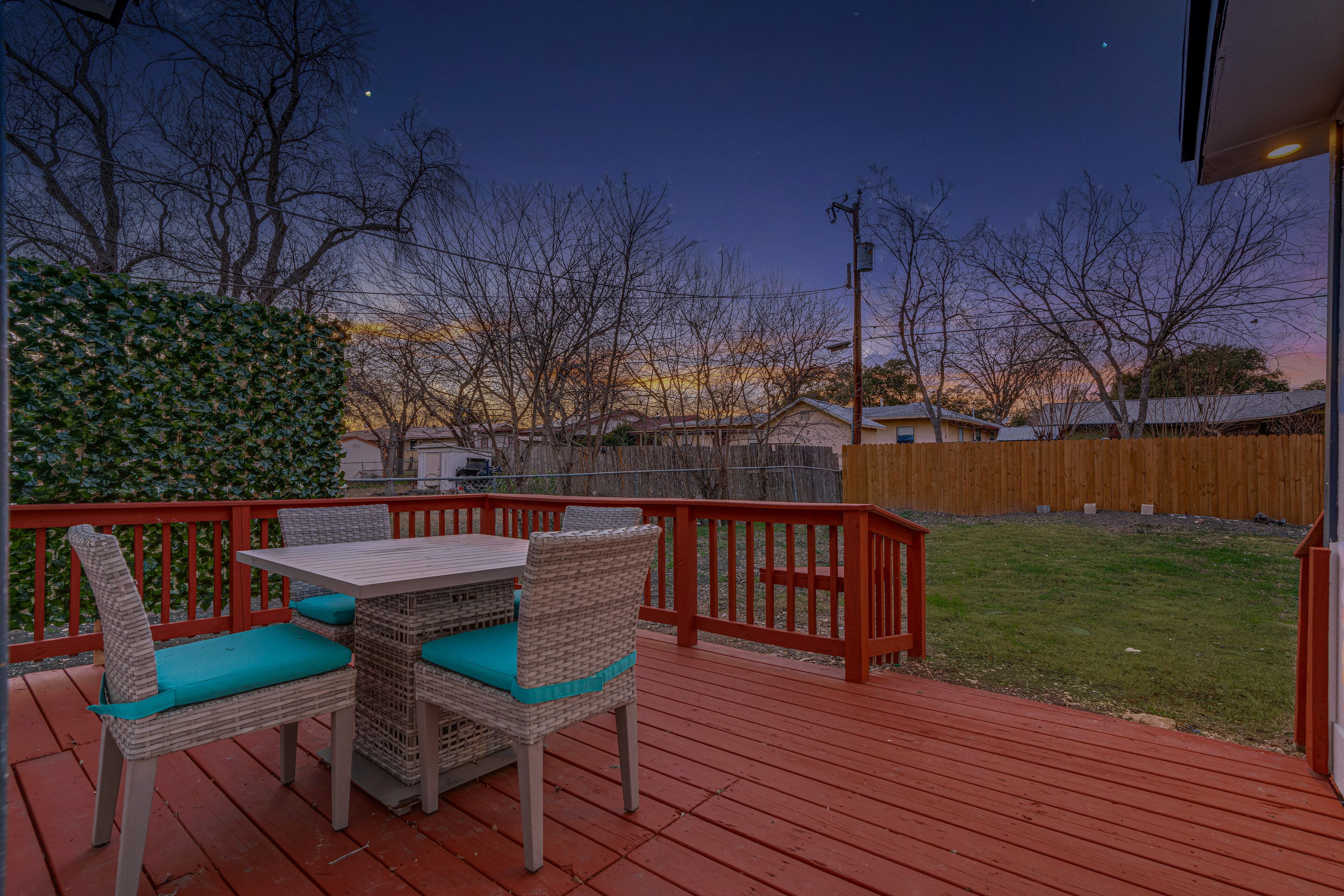 San Antonio Vacation Rental | 4BR | 2.5BA | 1,332 Sq Ft | 2 Steps to Enter