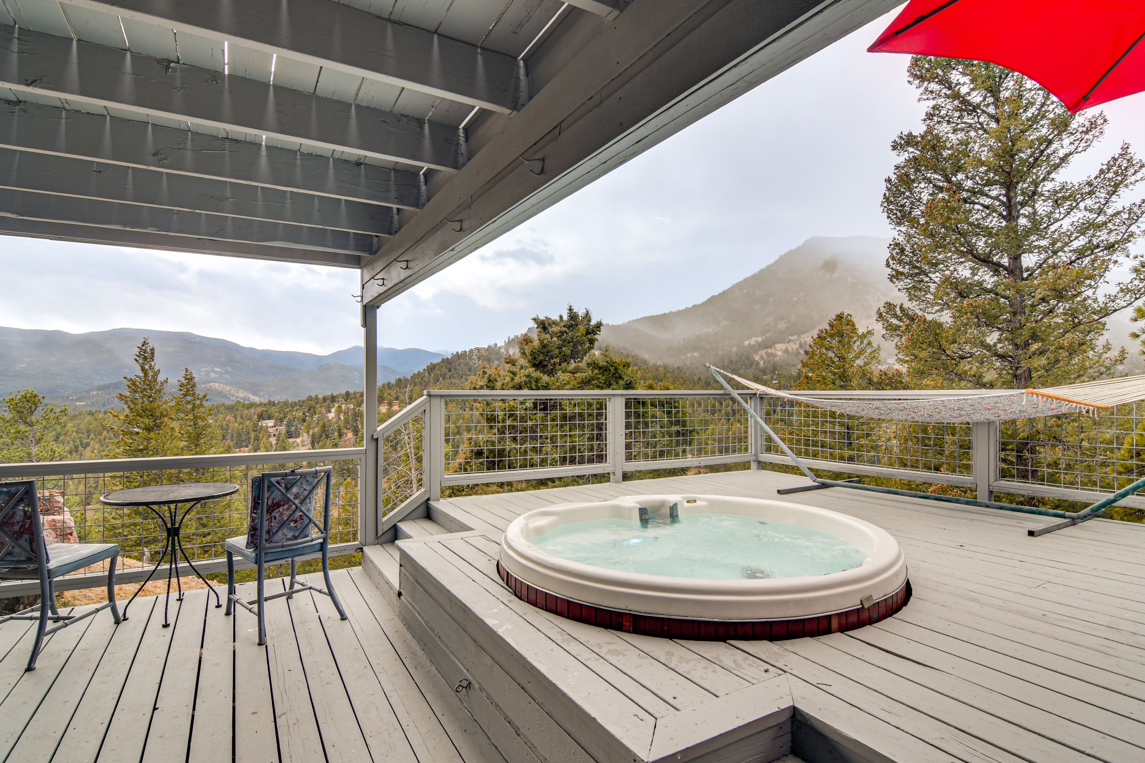 Deck | Hot Tub | Hammock