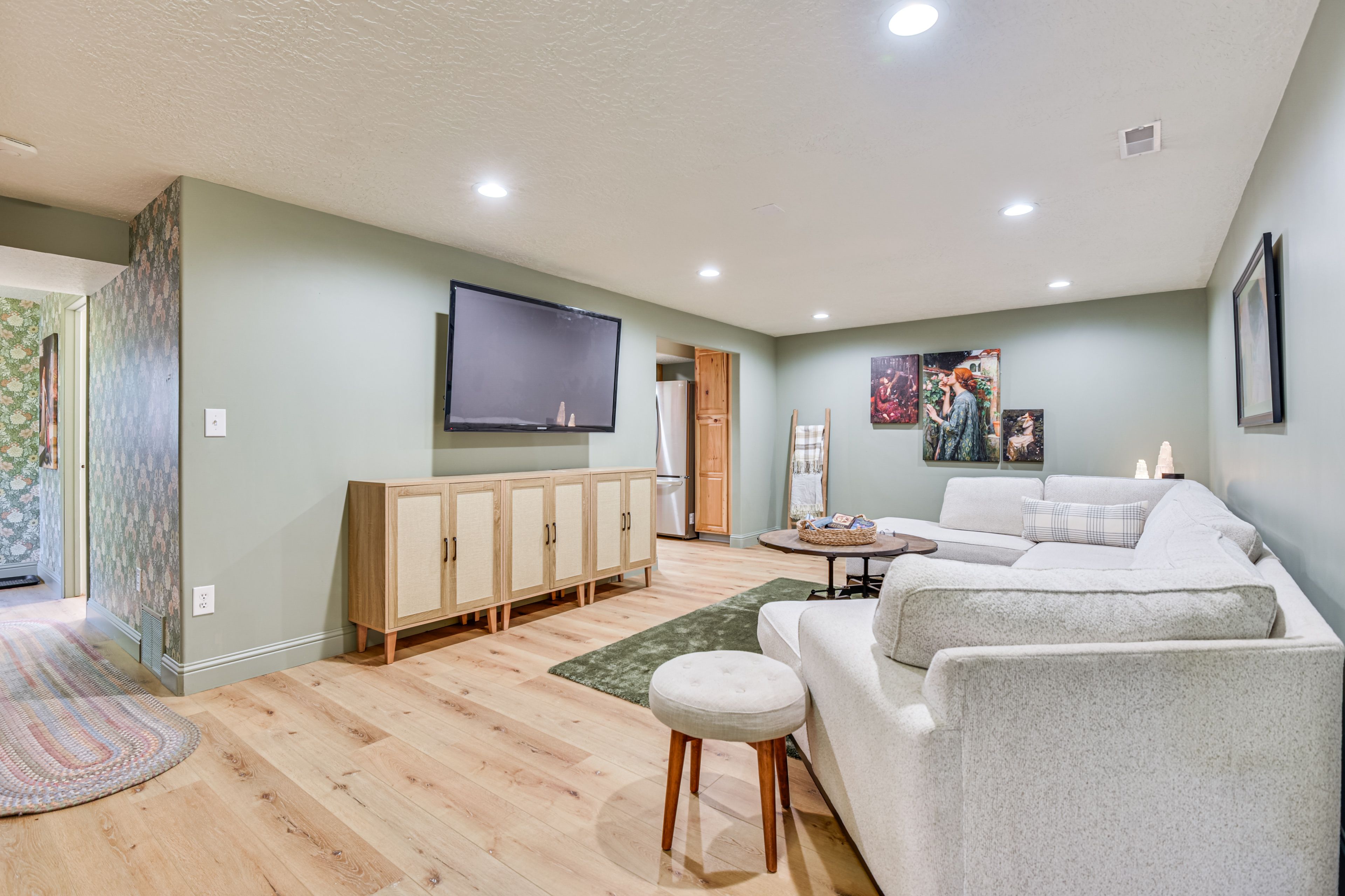 Living Area | Lower Floor