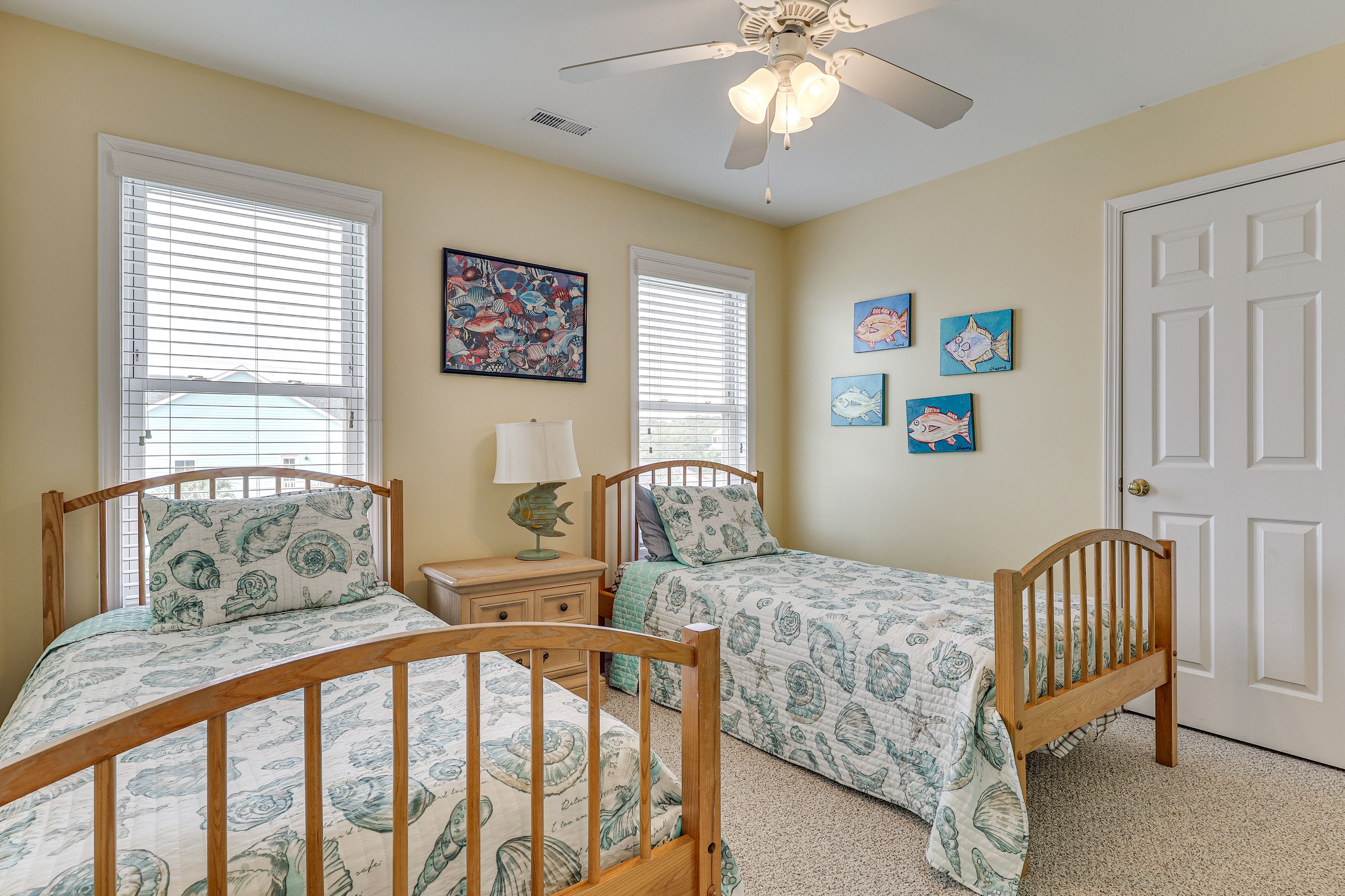 Bedroom 5 | 2 Twin Beds | Upper Level