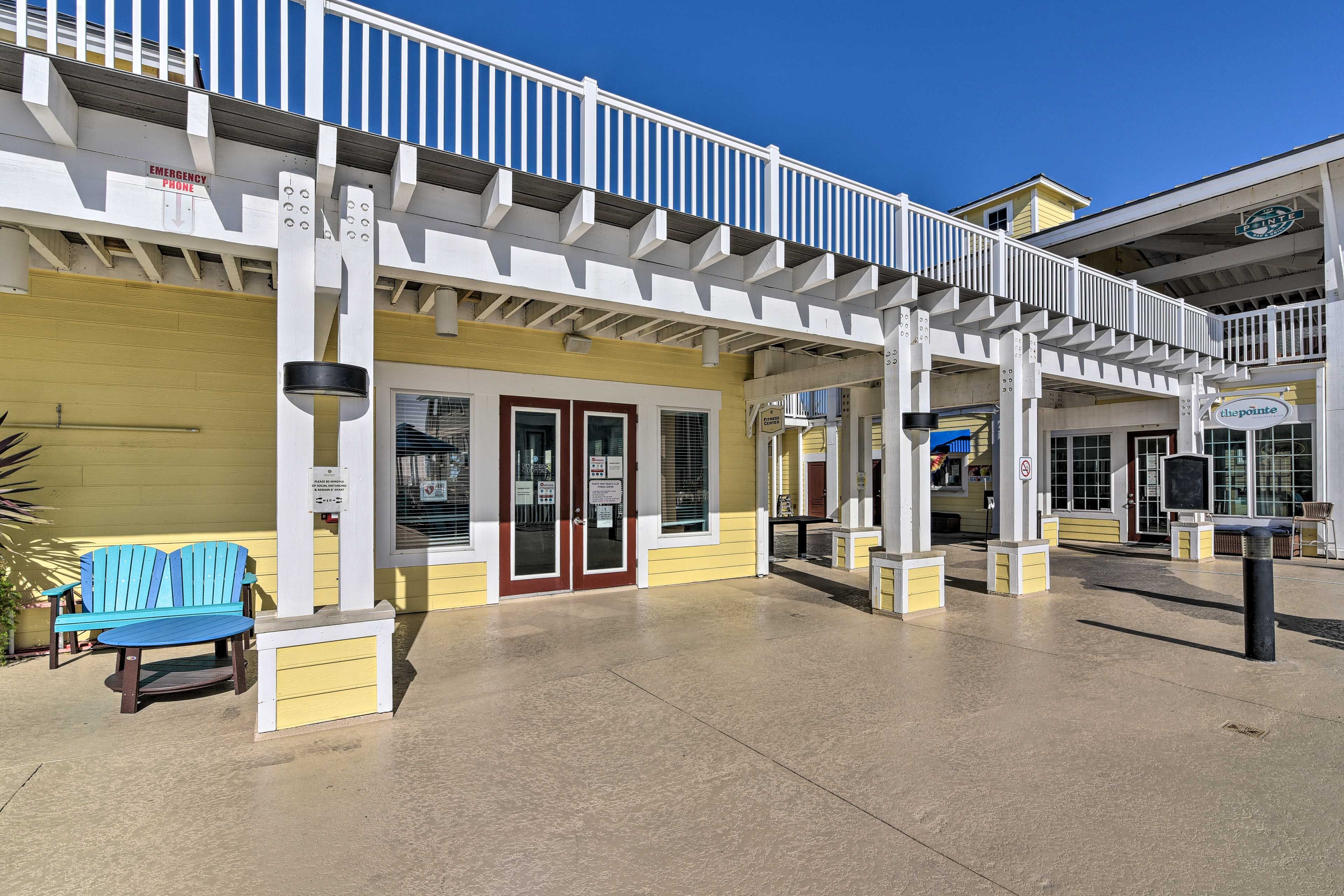 Restaurant & Bar