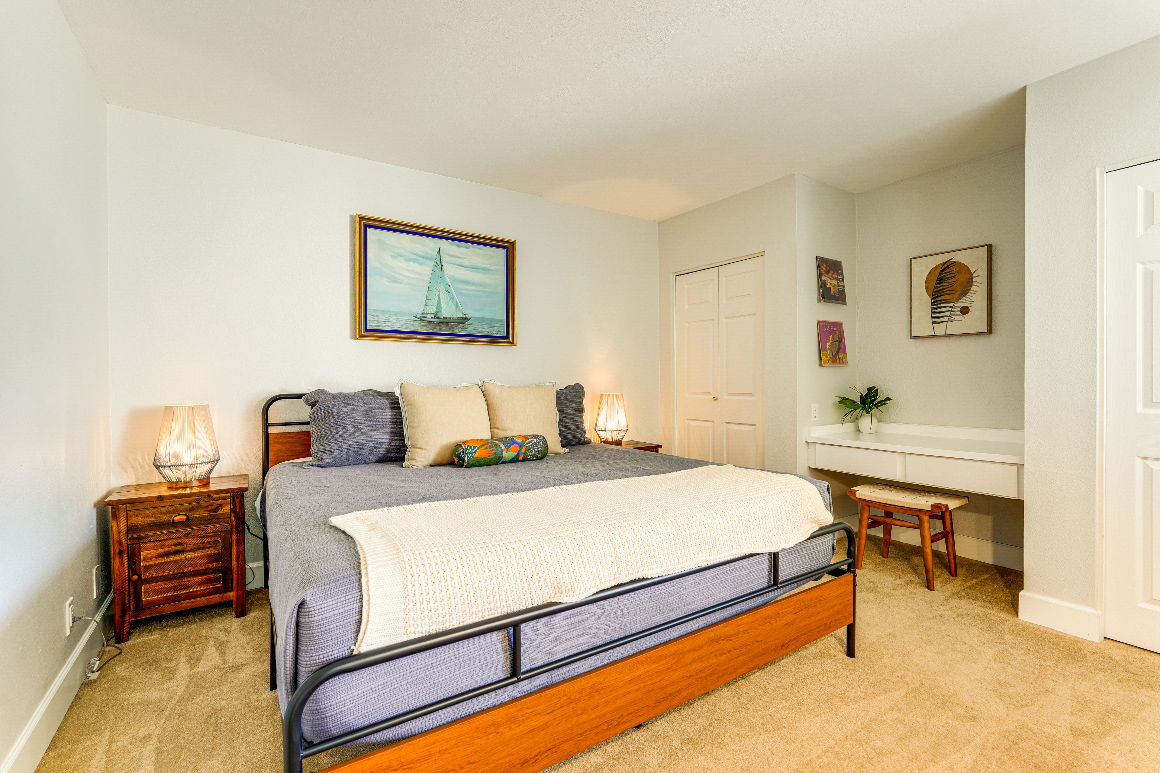 Bedroom 2 | King Bed