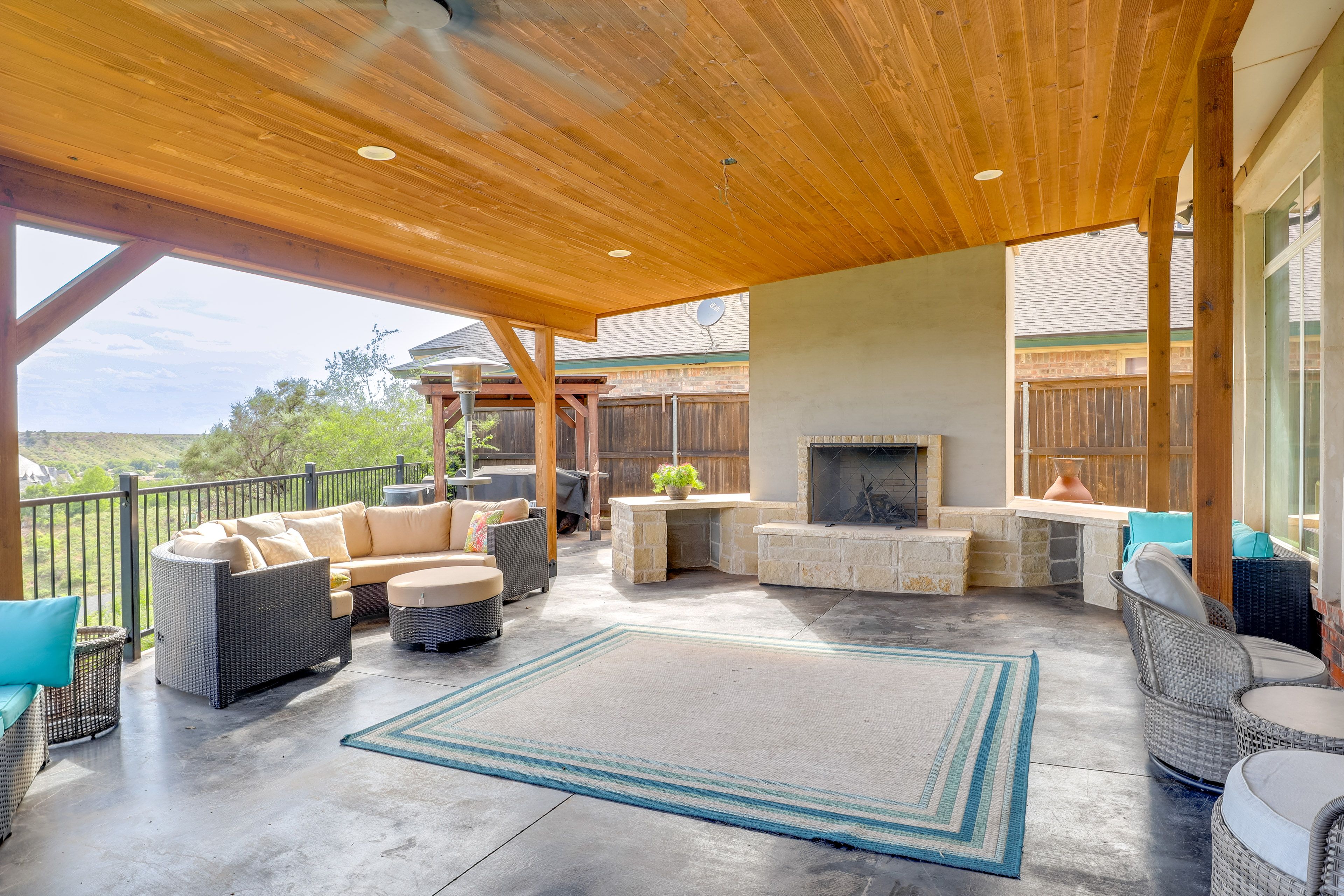 Covered Outdoor Lounge
