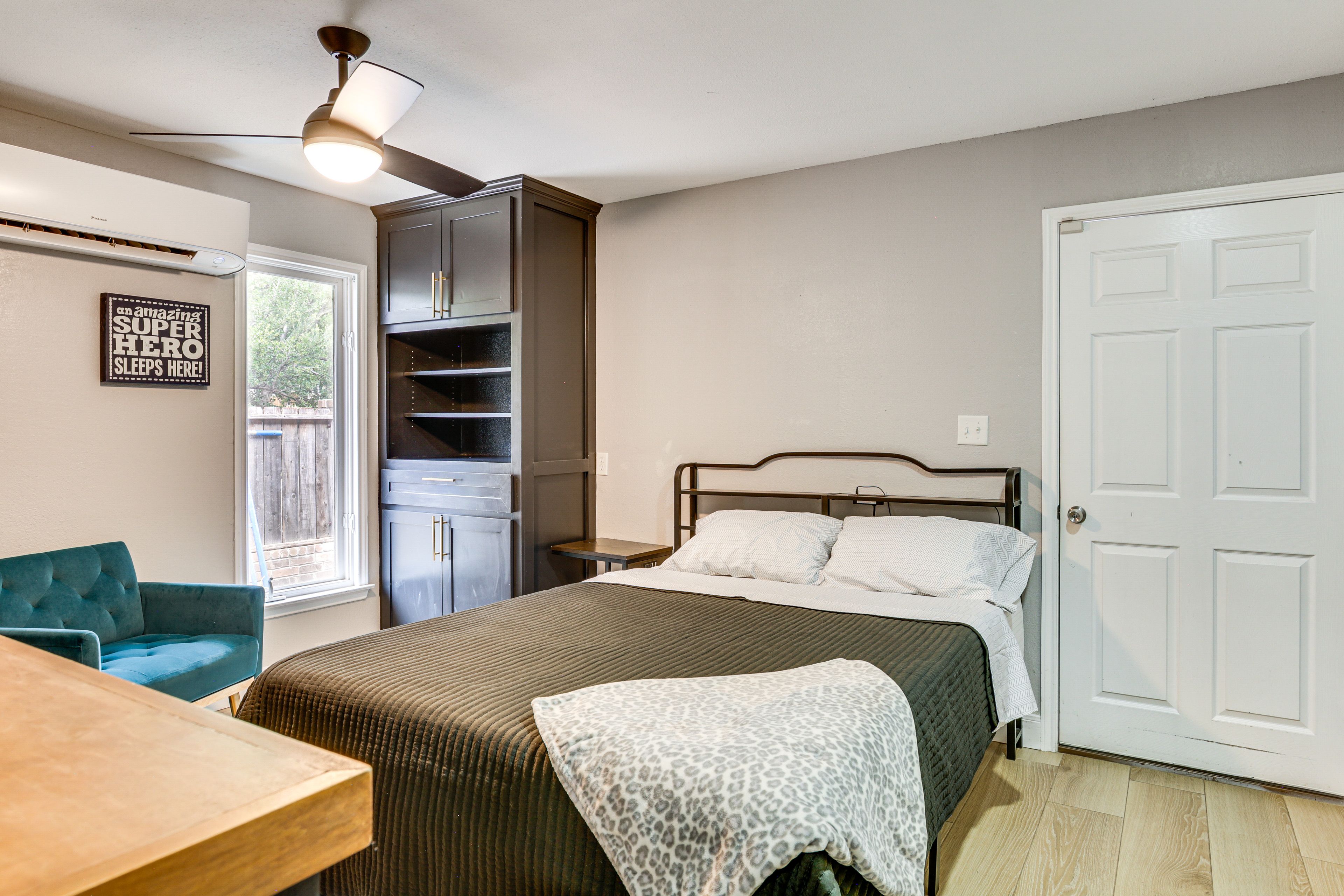 Bedroom 2 | Queen Bed | Smart TV