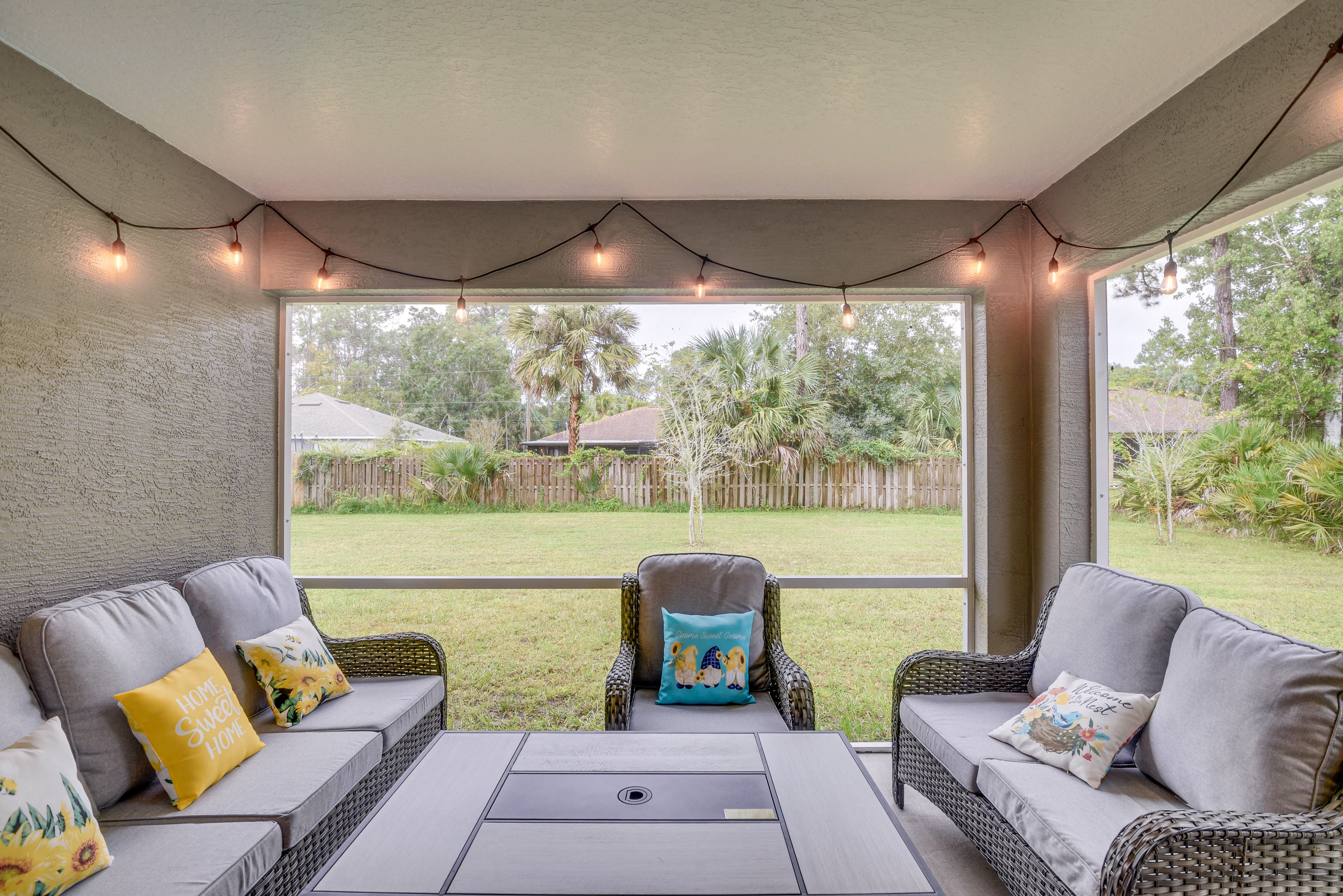 Palm Coast Vacation Rental | 4BR | 2BA | Step-Free Entry | 1,504 Sq Ft