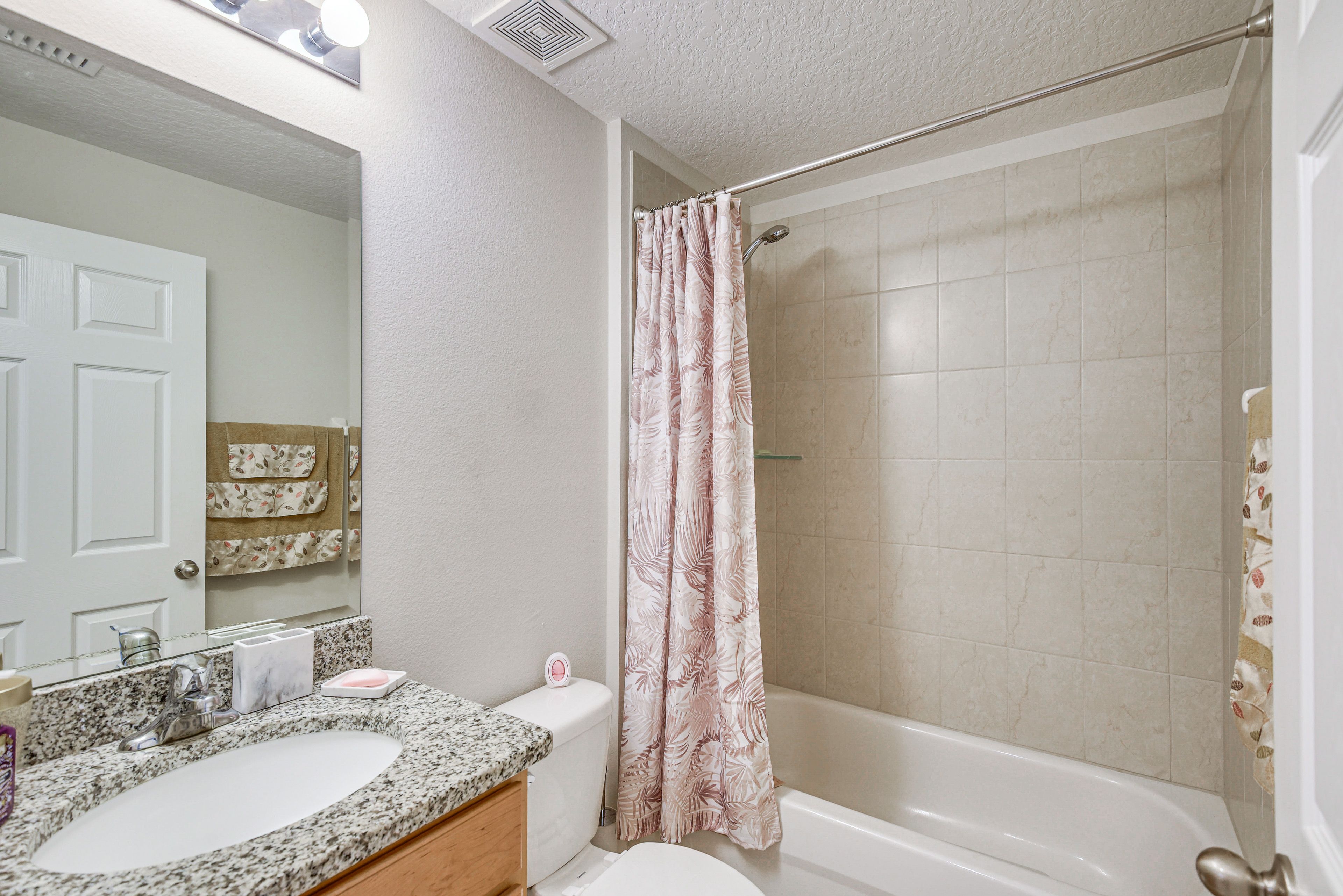 Full Bathroom
