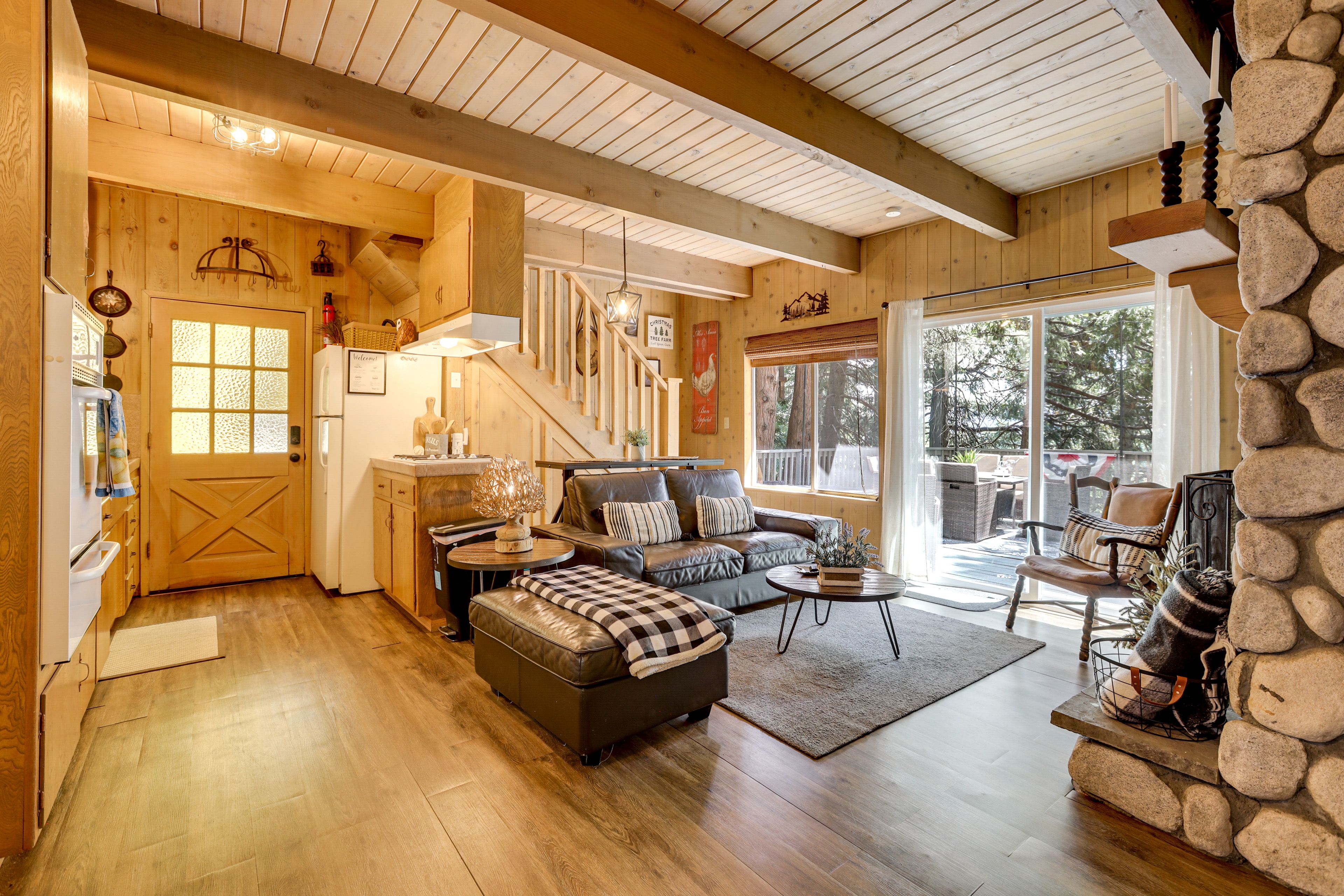 Living Room | Smart TV | Main Level