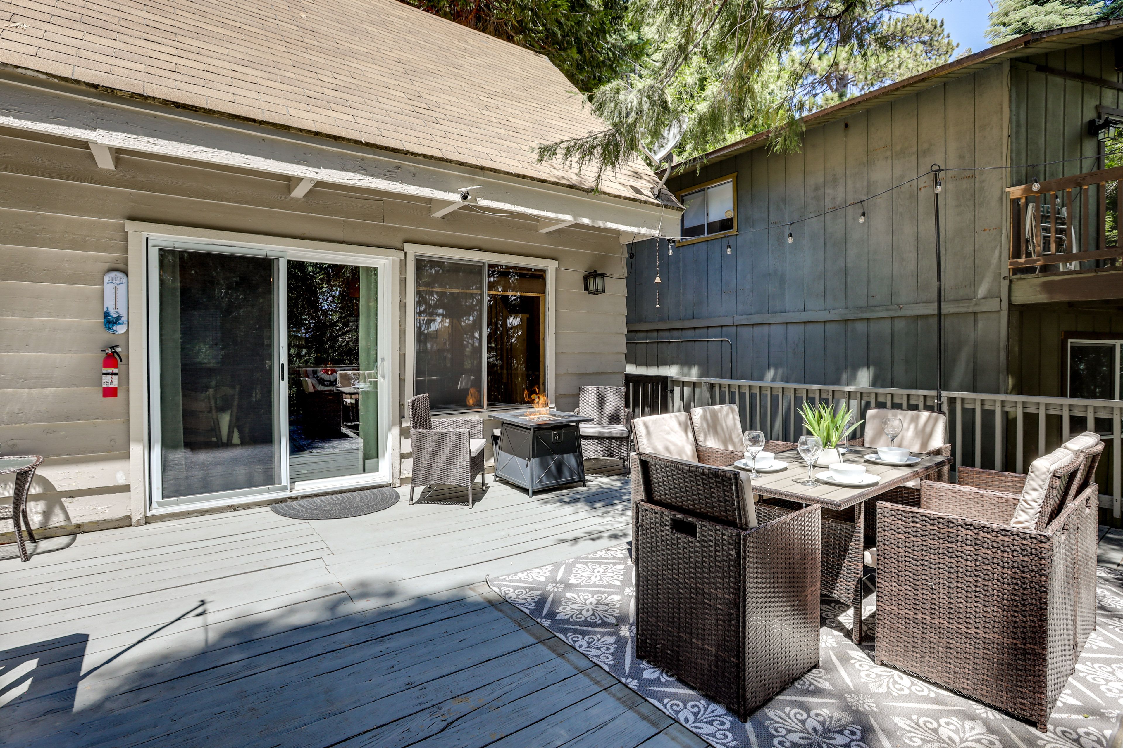 Private Deck | Fire Pit | Gas Grill