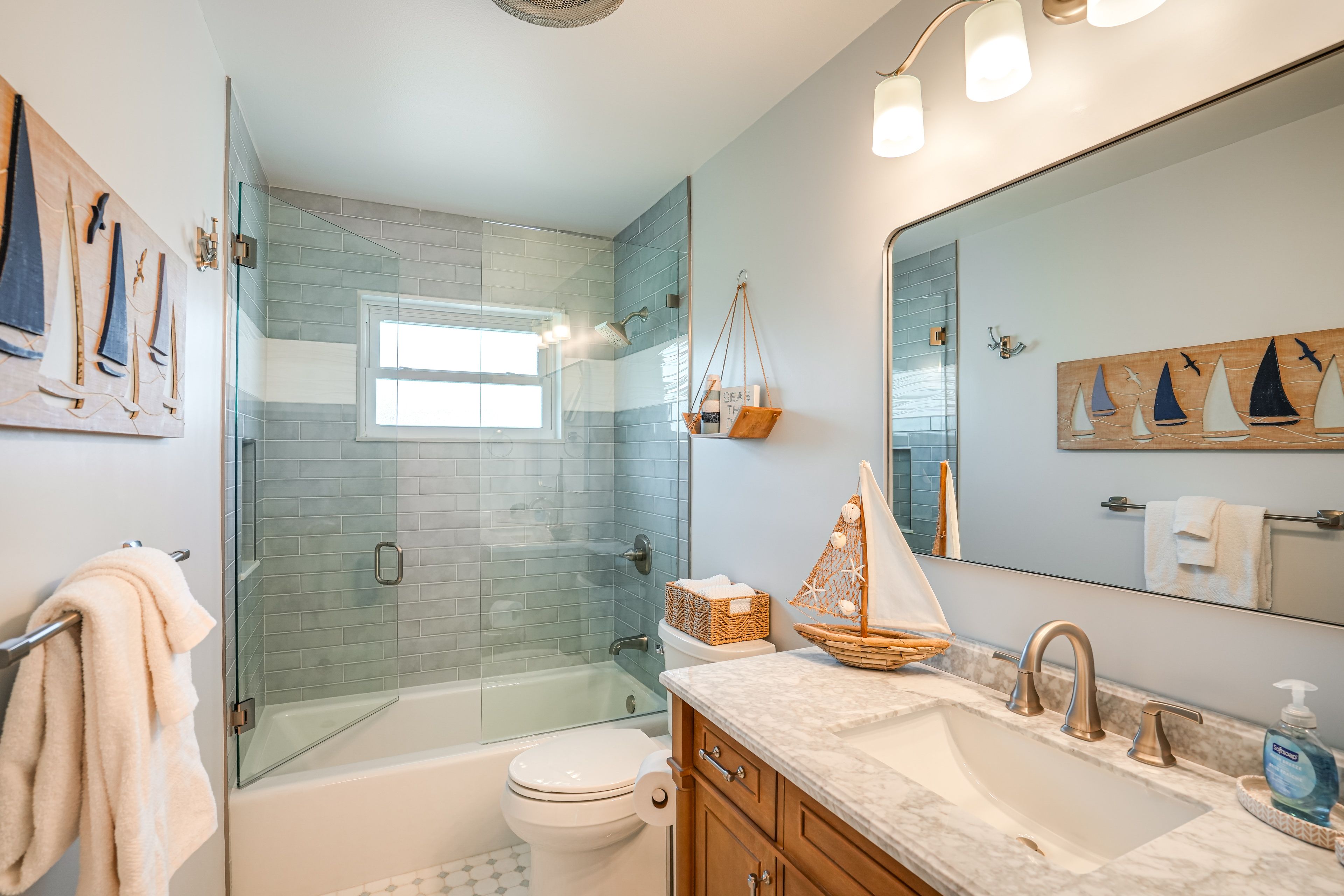Bathroom | Towels Provided