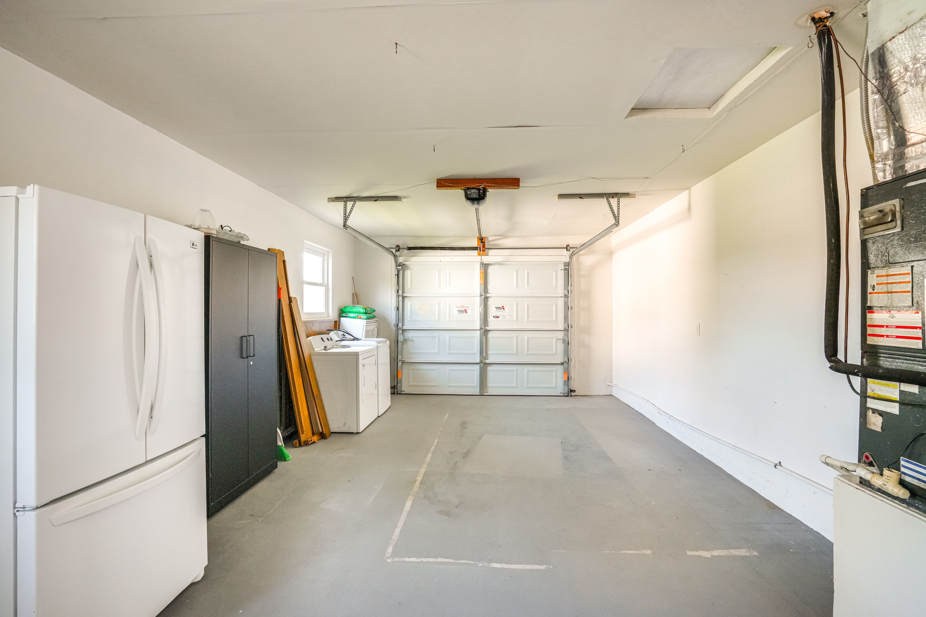 Garage | Washer/Dryer
