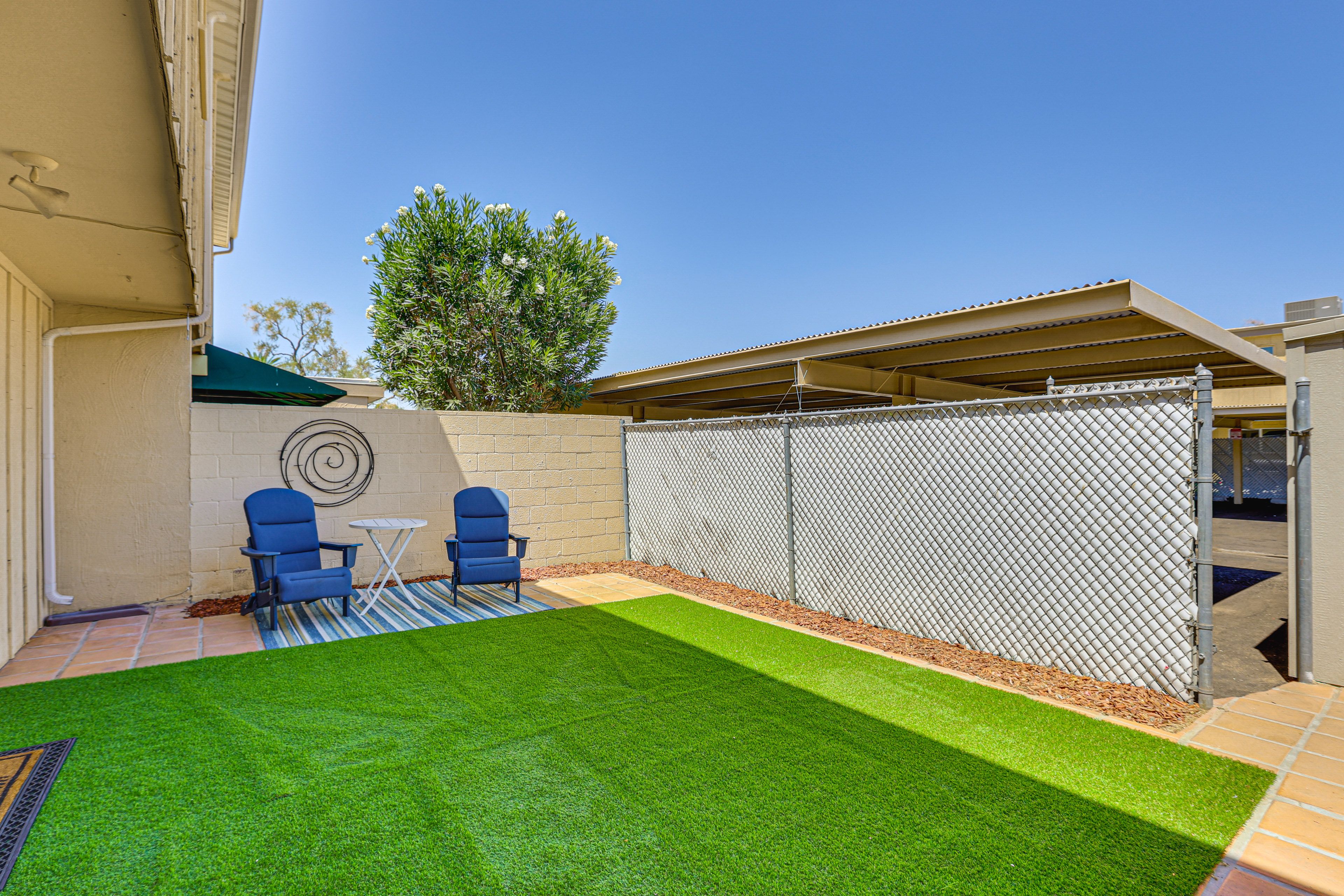 Parking | Carport (2 Vehicles)