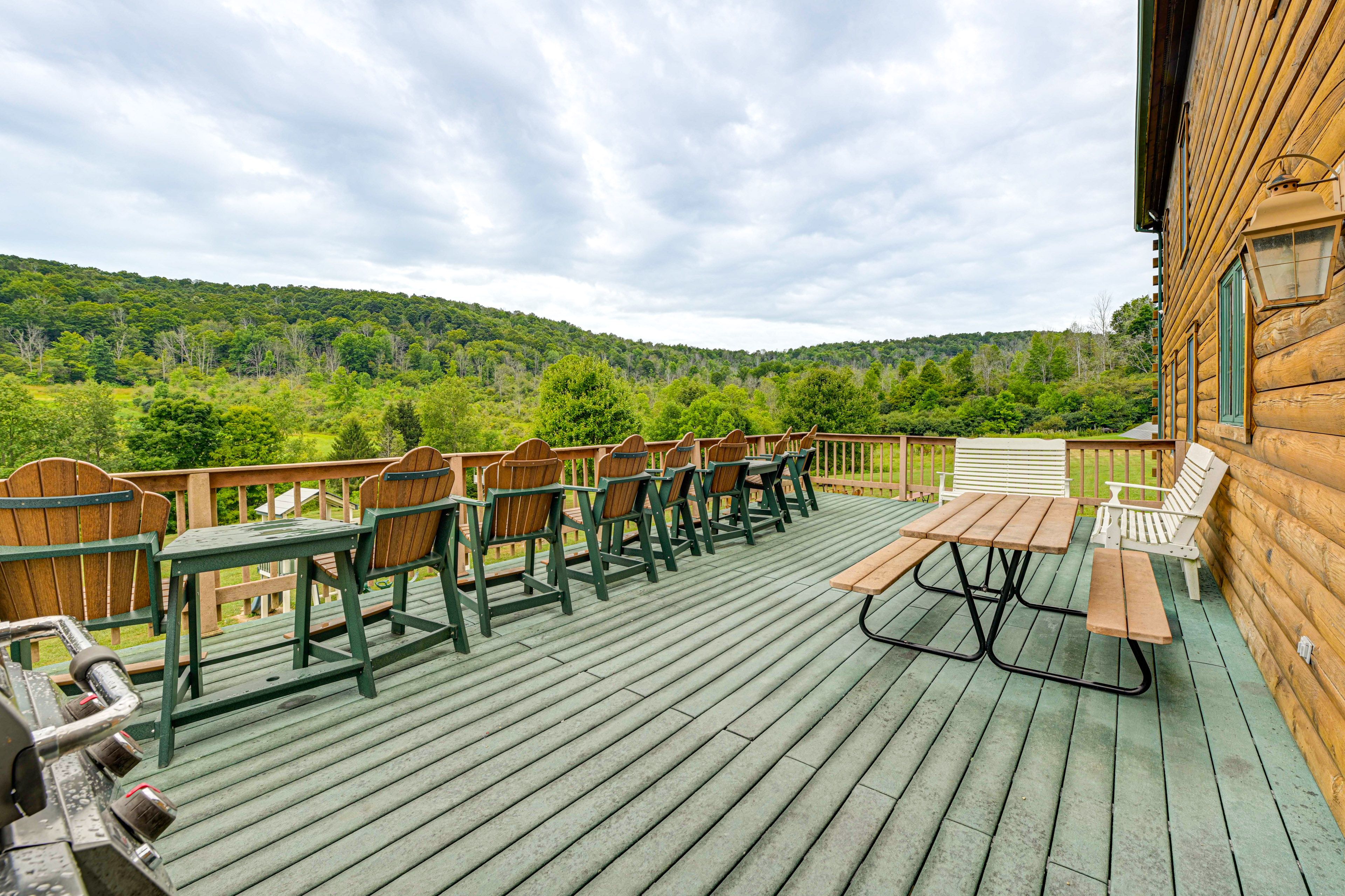Private Deck | Outdoor Seating | Gas Grill