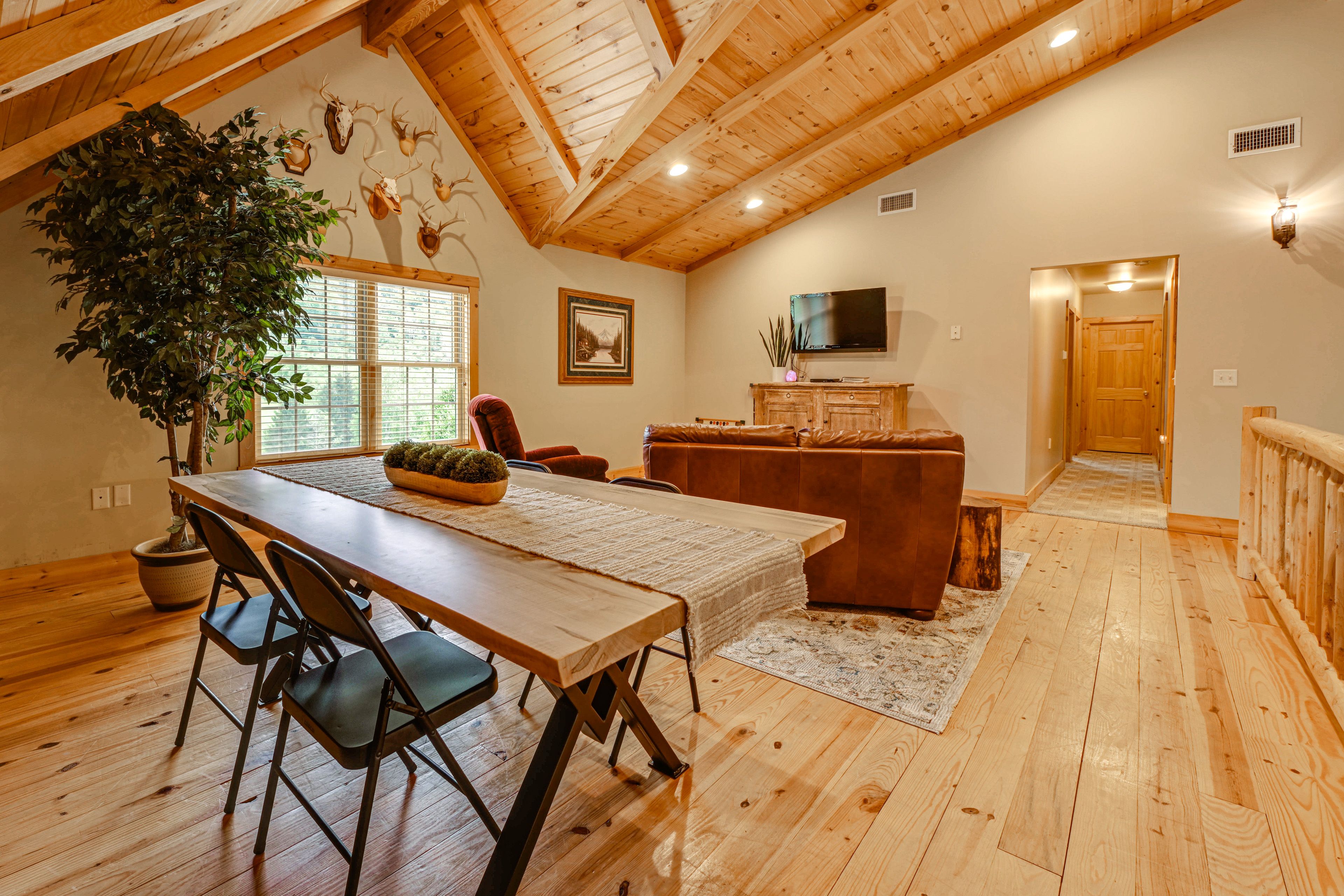 Loft Living Room | Smart TV